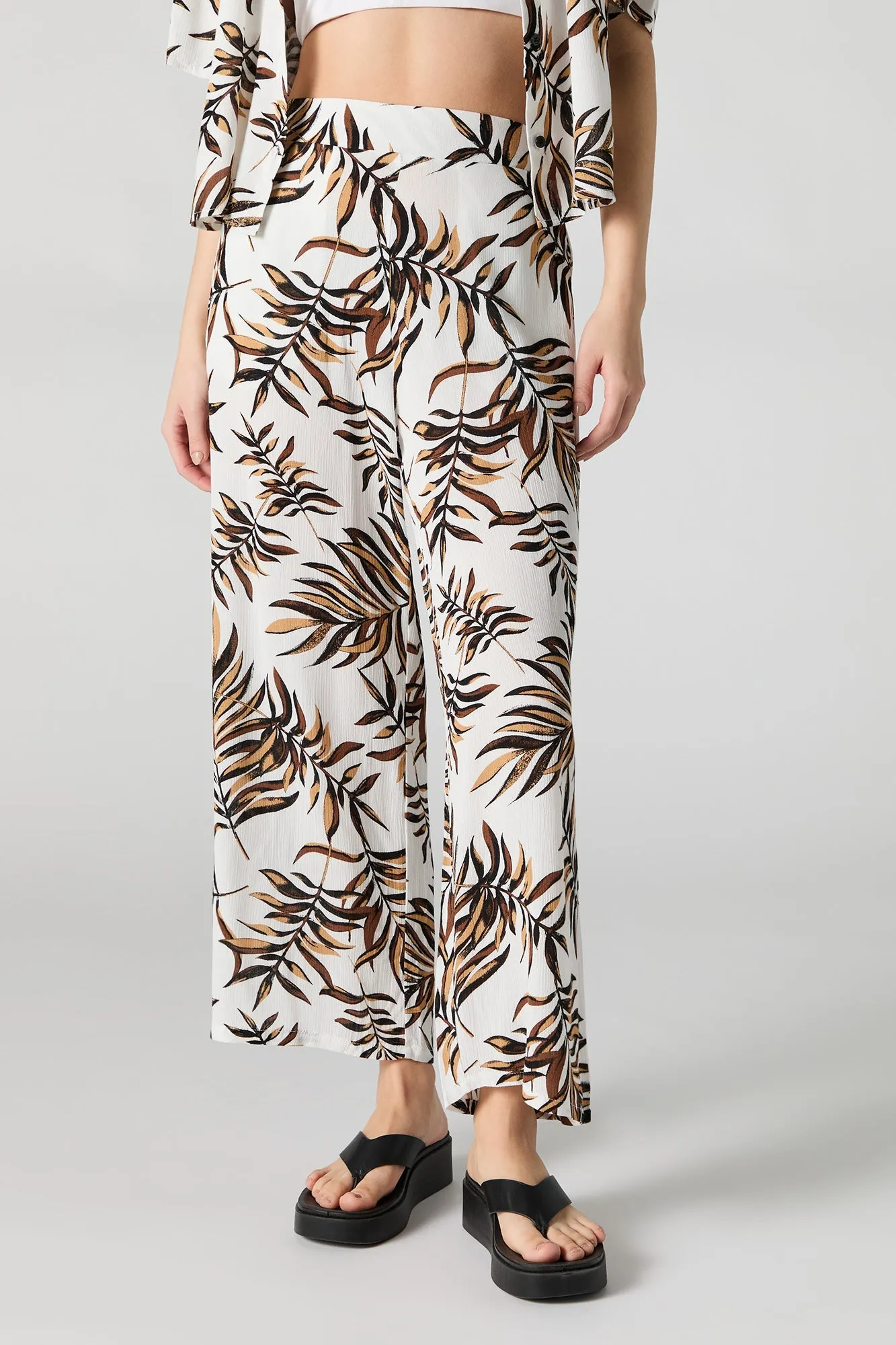 Cropped Textured Wide Leg Pant sold by Urban Planet product image thumbnail 5