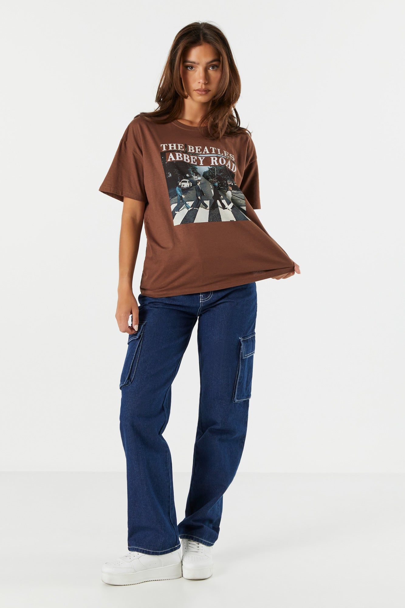 T-shirt de coupe garçonne à imprimé Abbey Road sold by Urban Planet product image thumbnail 3