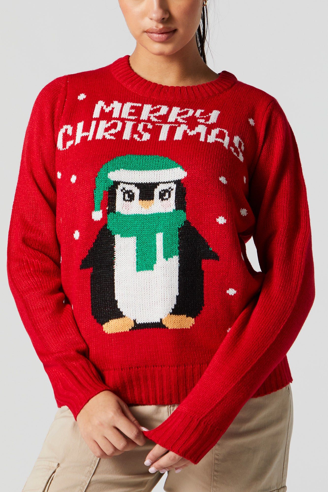 Chandail de Noël en tricot à imprimé Pingouin sold by Urban Planet product image thumbnail 4