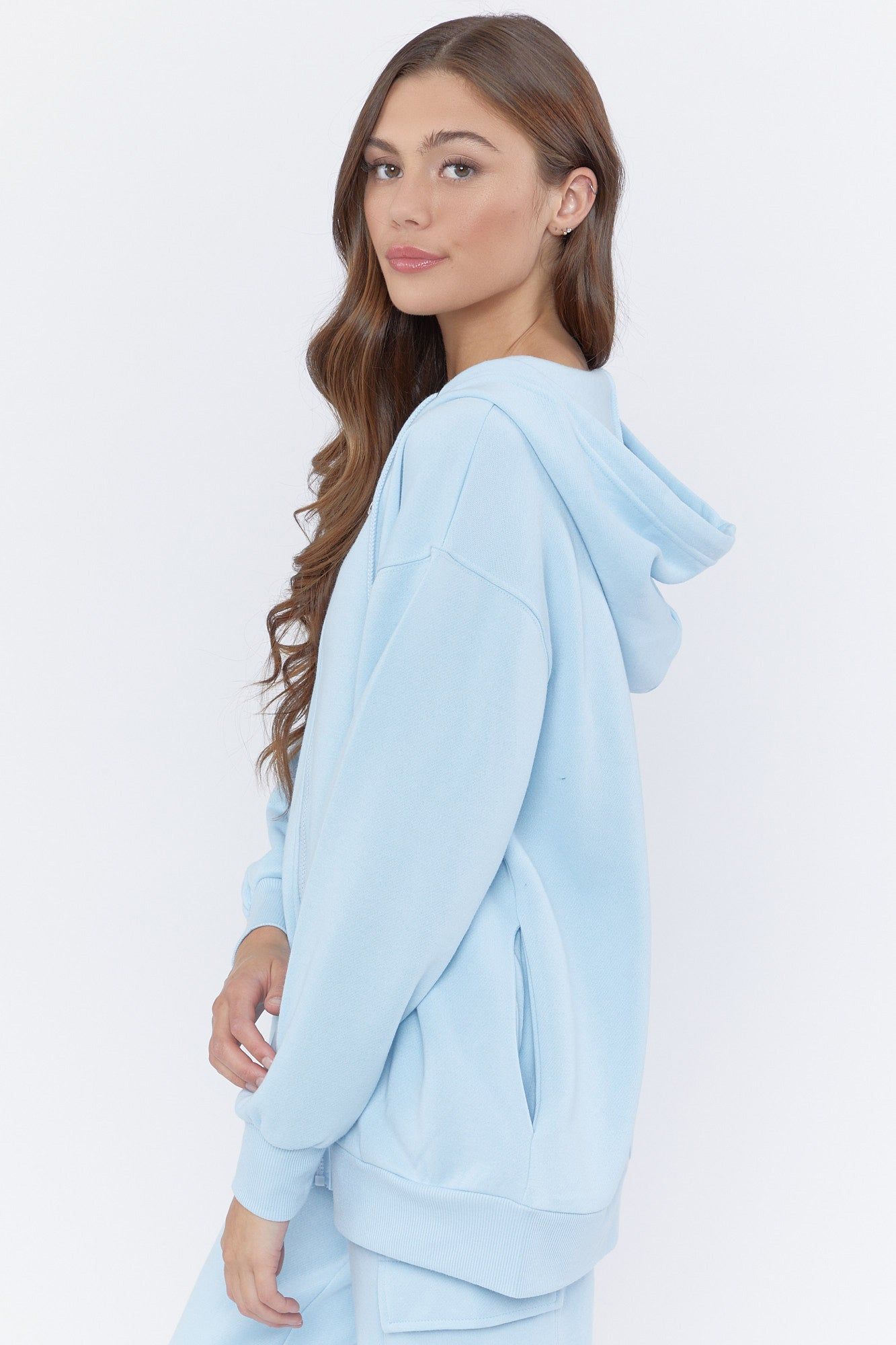 Haut surdimensionné à capuchon et fermeture à glissière sold by Urban Planet product image thumbnail 2