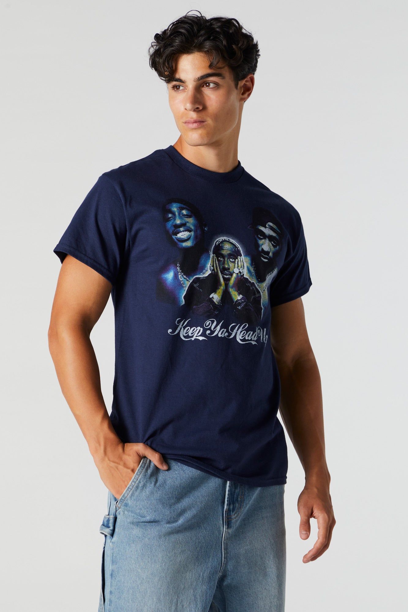 T-shirt à imprimé Tupac Keep Ya Head Up sold by Urban Planet