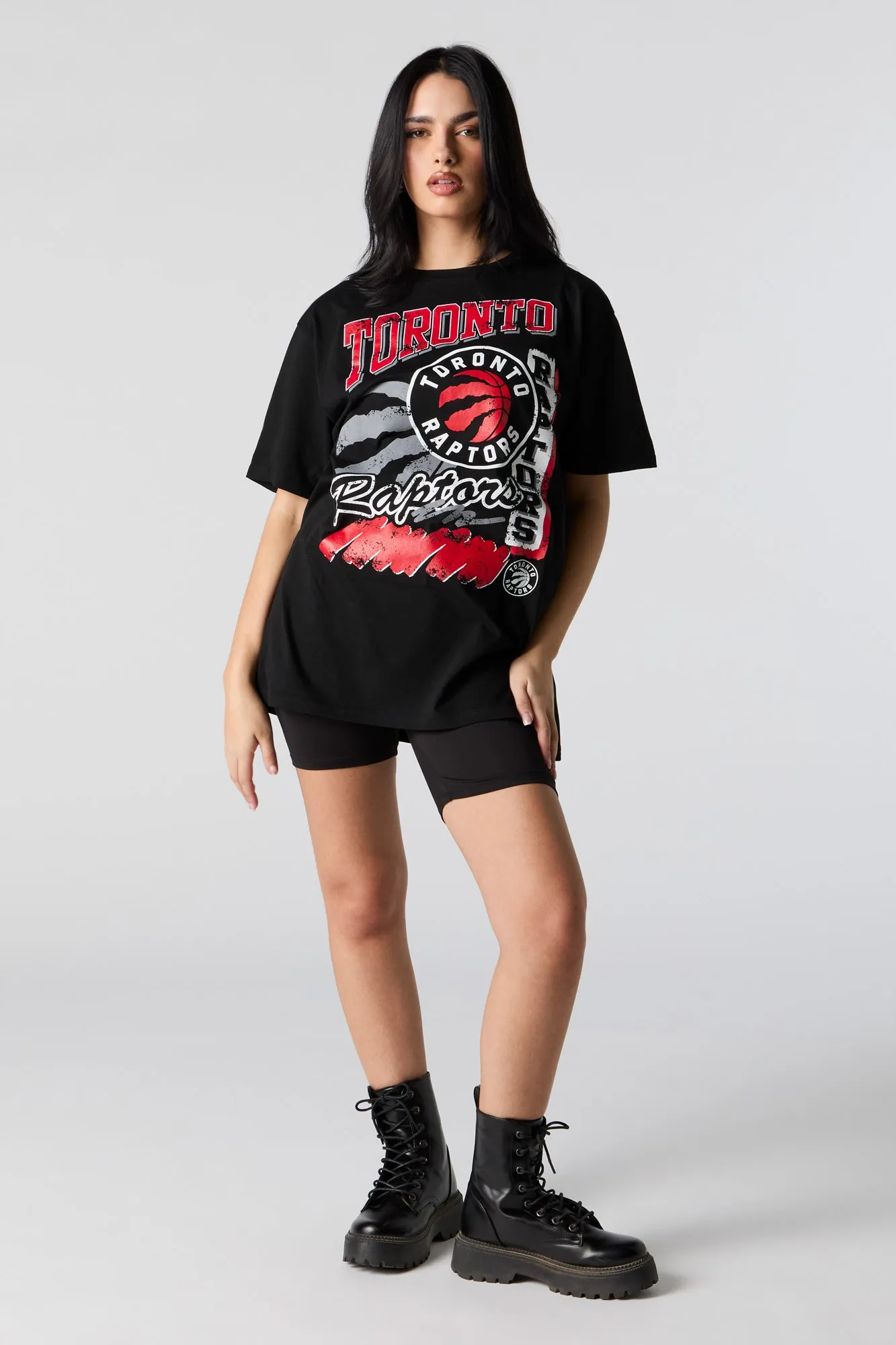 Toronto Raptors Graphic Boyfriend T-Shirt sold by Urban Planet product image thumbnail 3