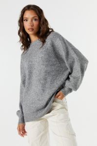 Chandail ras du cou en tricot uni sold by Urban Planet