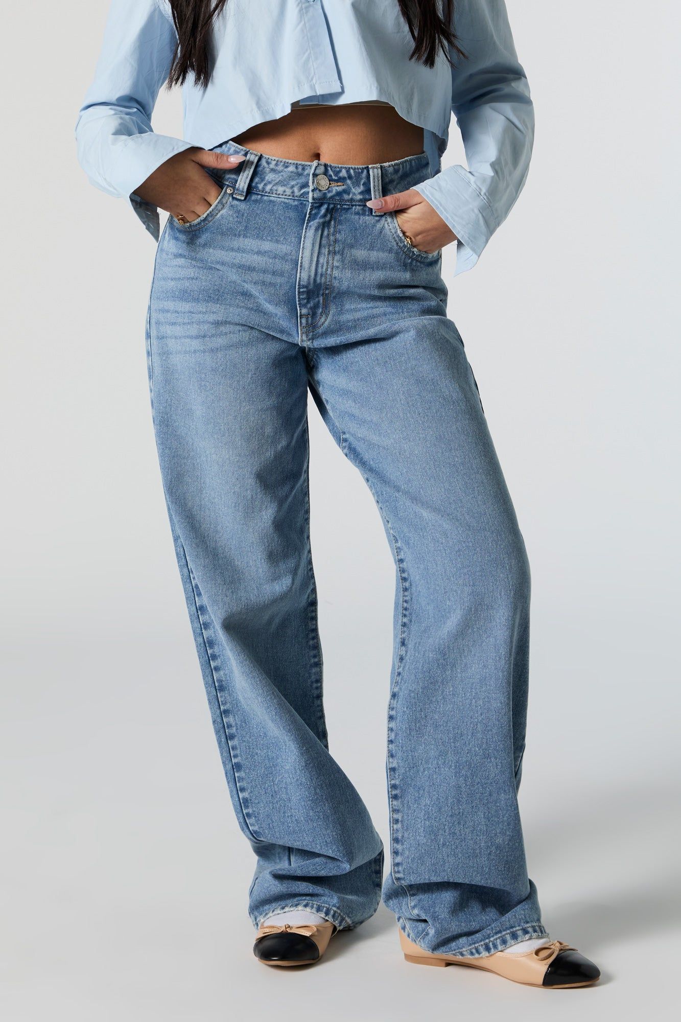 Jean jambe large à taille haute lavé moyen Osaka sold by Urban Planet product image thumbnail 2