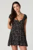 Minirobe de style laitière fleurie sold by Urban Planet