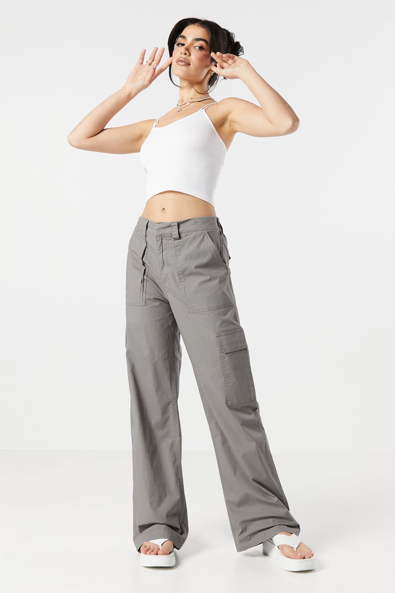 Pantalon cargo à jambe large et taille haute sold by Urban Planet product image thumbnail 7