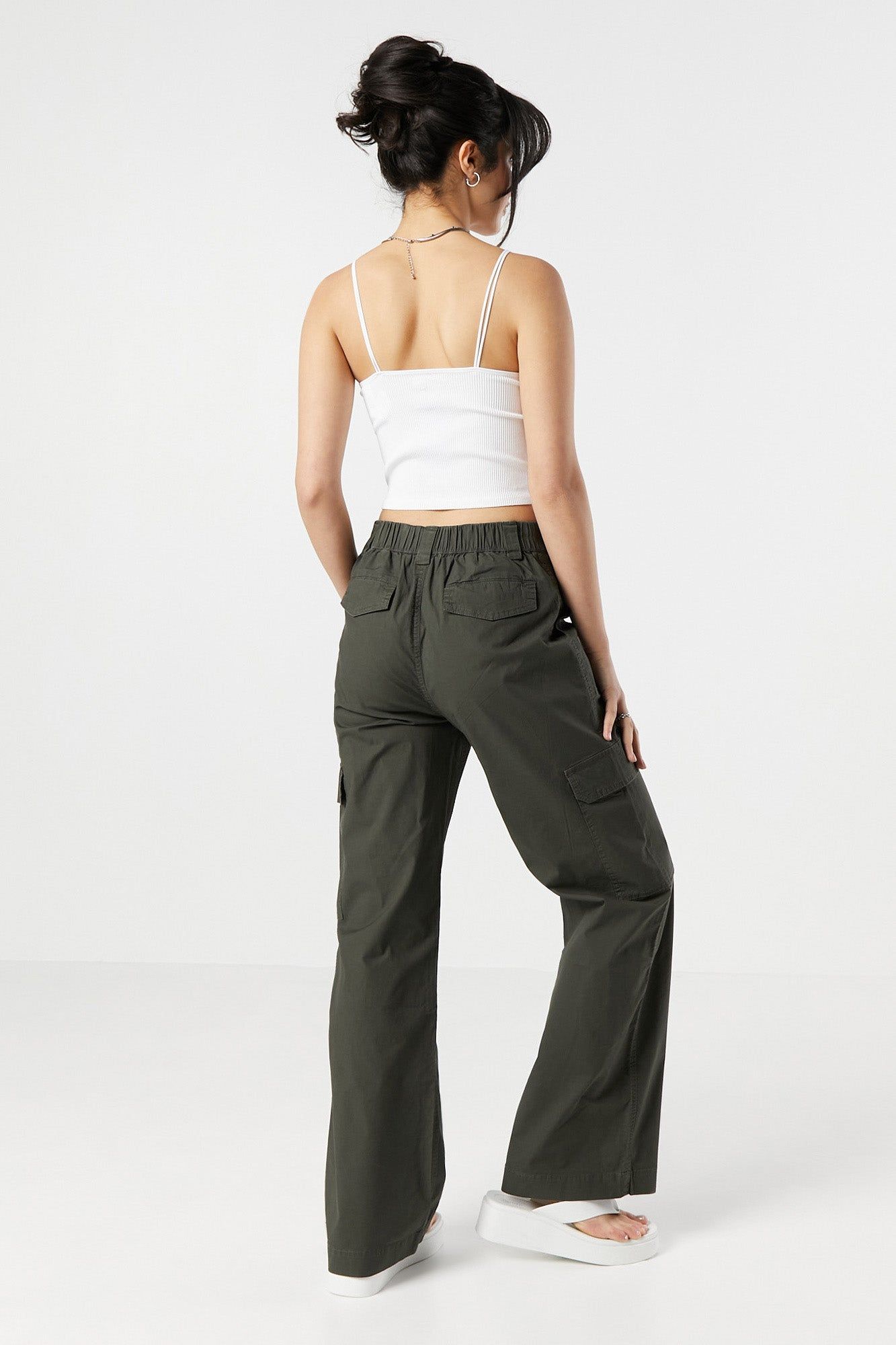Pantalon cargo à jambe large et taille haute sold by Urban Planet product image thumbnail 12