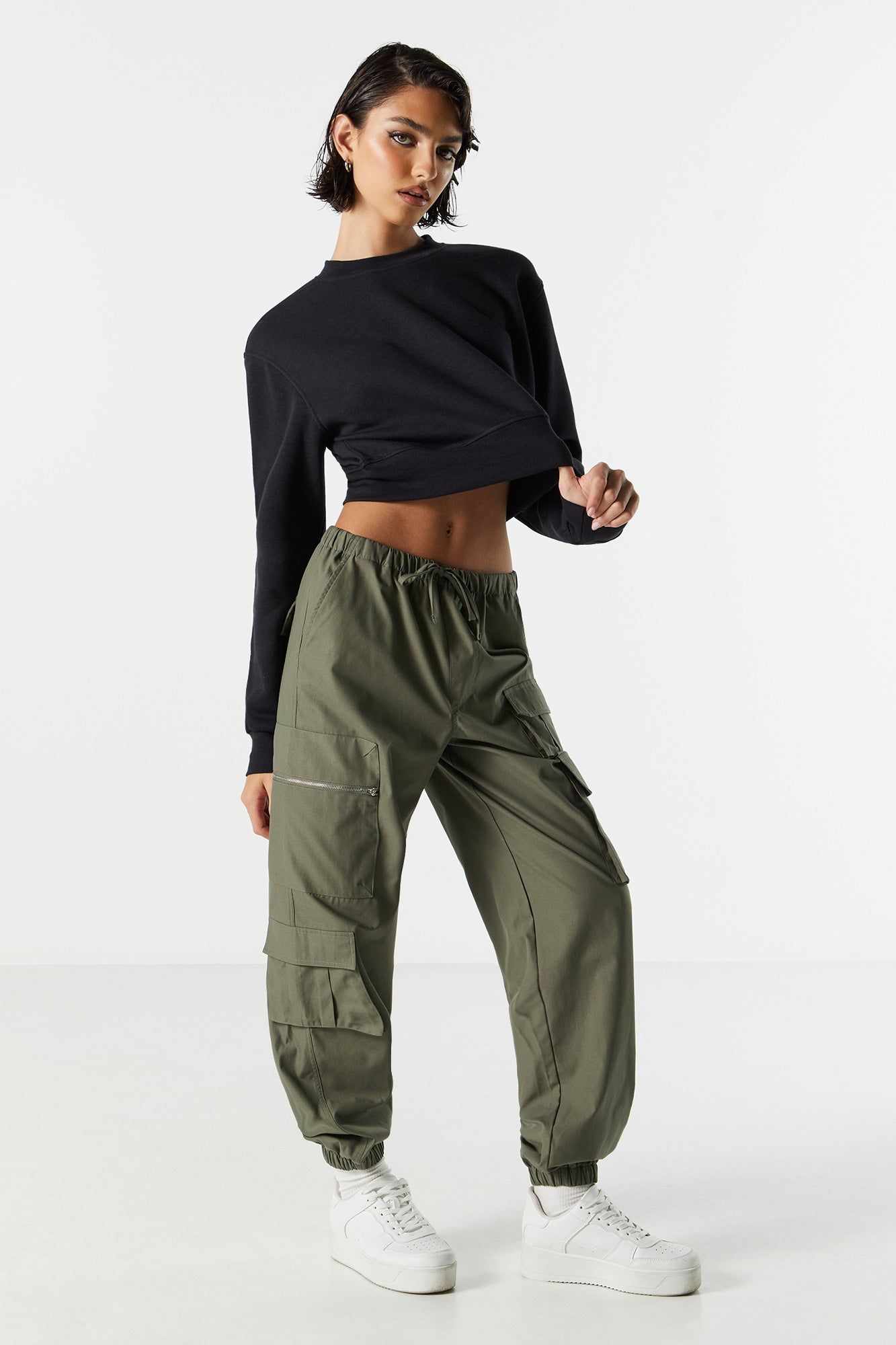 Pantalon de jogging cargo avec poches à fermeture à glissière sold by Urban Planet product image thumbnail 4