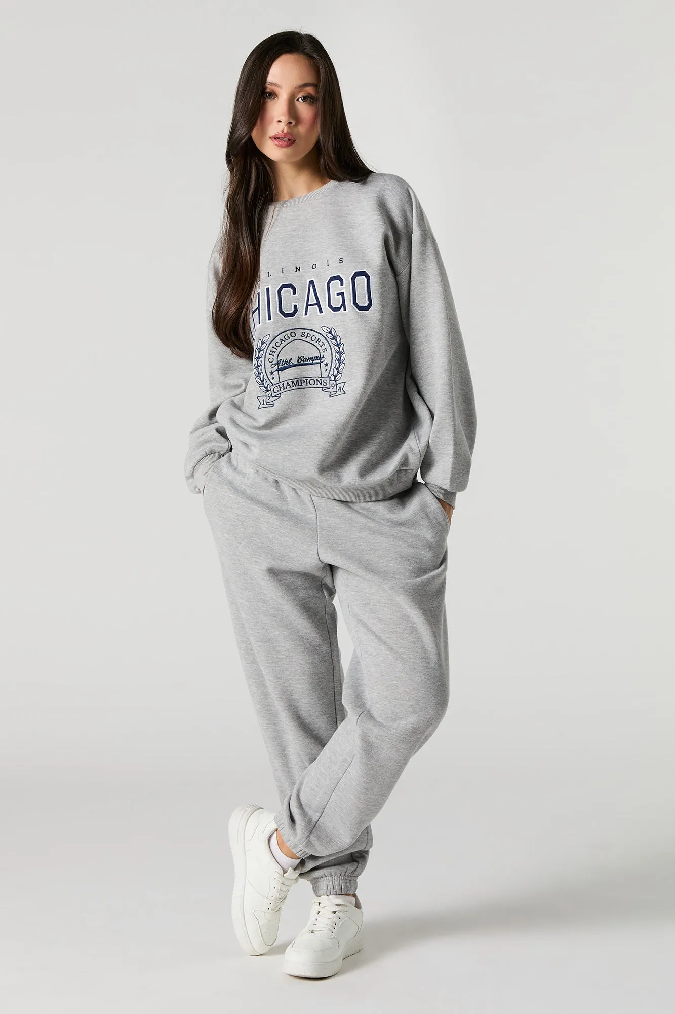 Chandail surdimensionné en molleton avec motif brodé destination en sergé sold by Urban Planet product image thumbnail 3