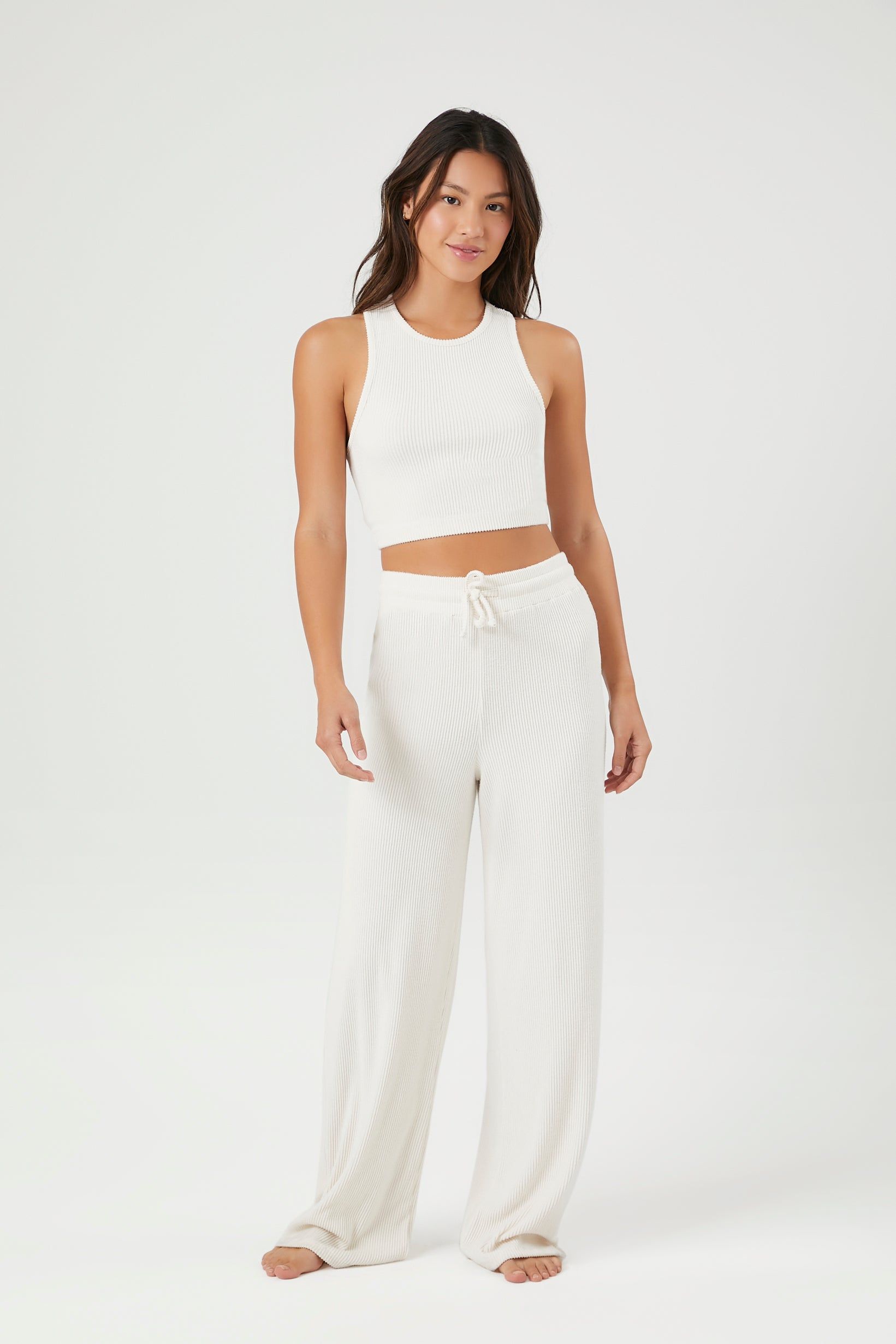 Ensemble pyjama avec débardeur court et pantalon sold by Urban Planet