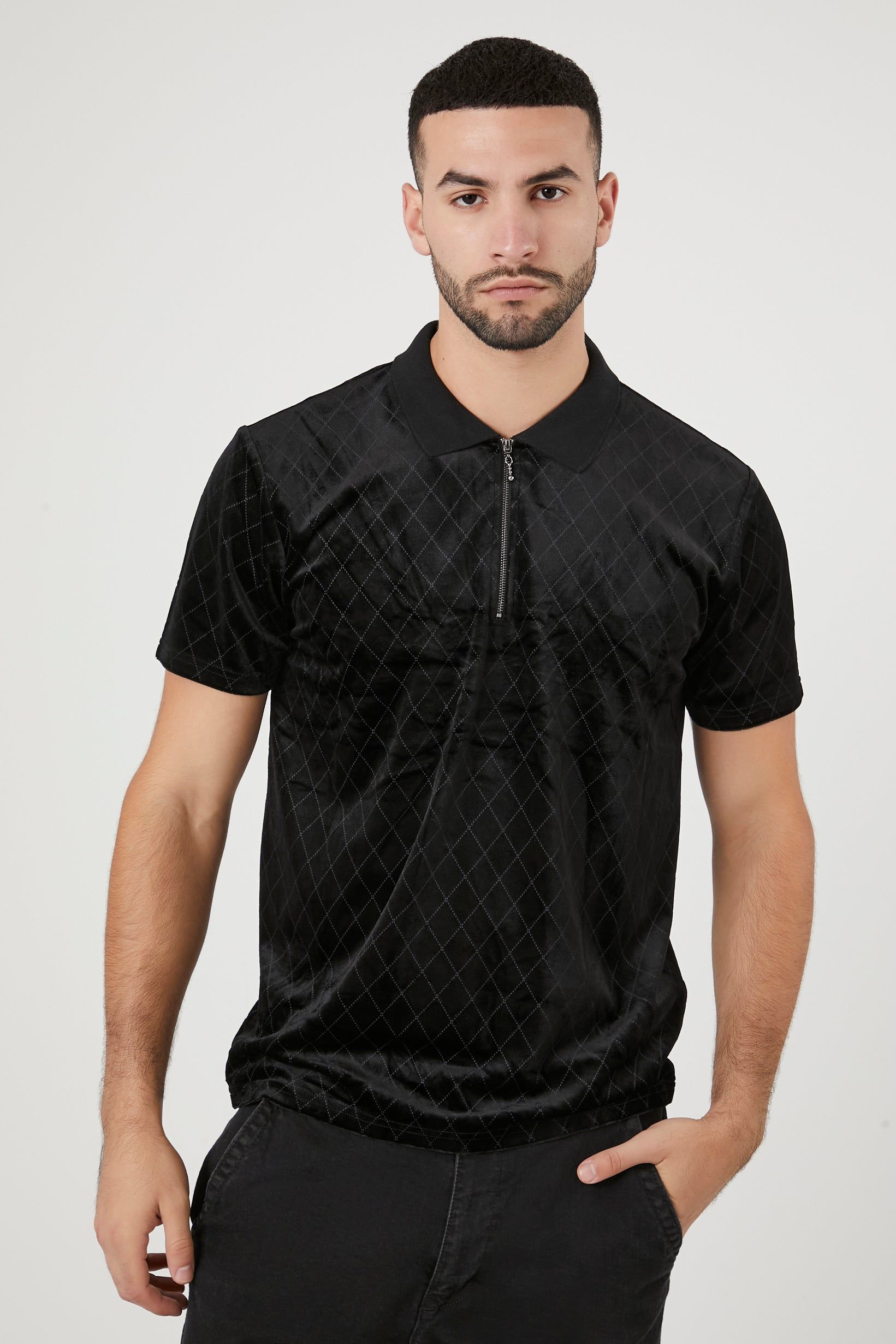 Haut en velours avec quart de fermeture à glissière sold by Urban Planet