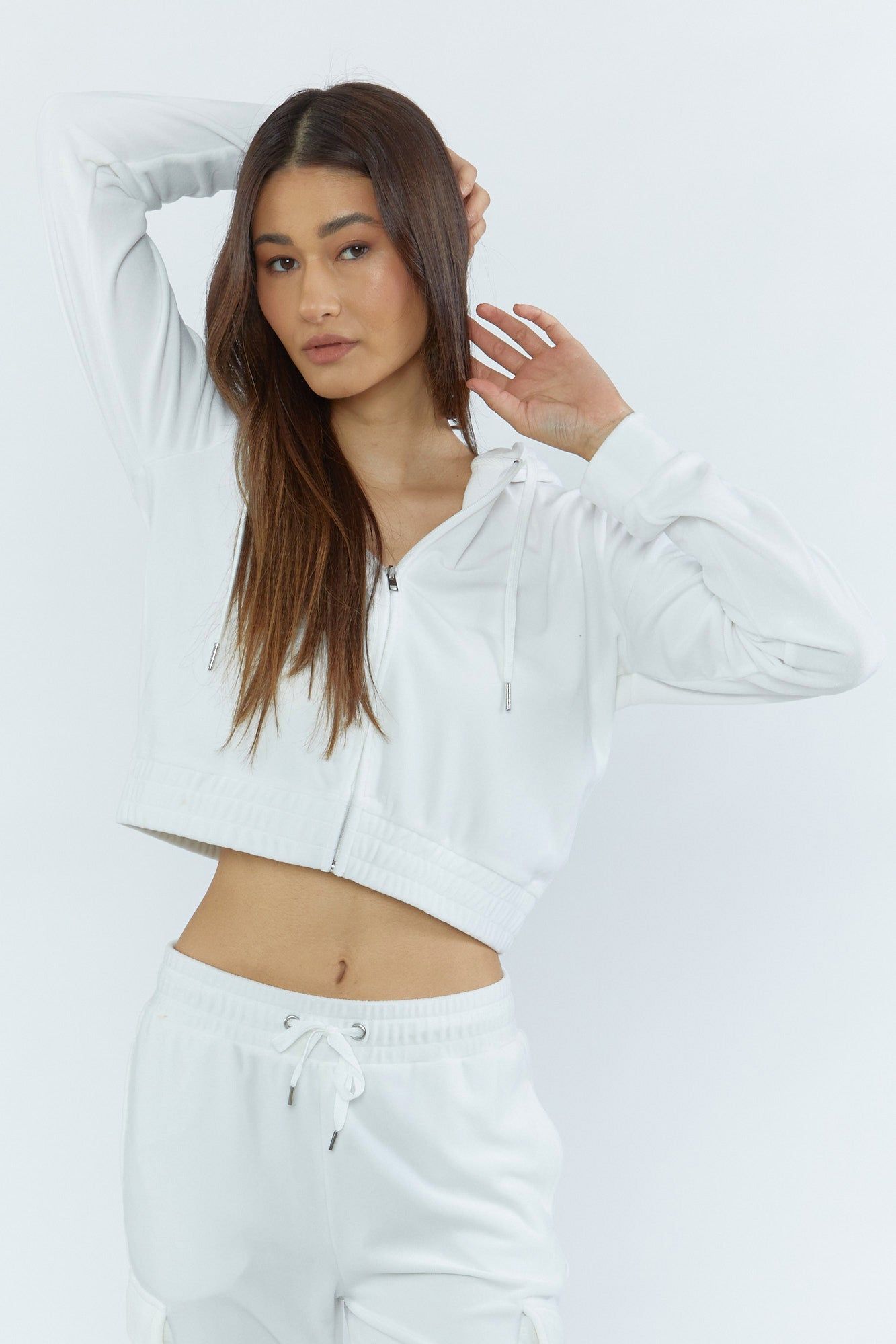 Haut court à capuchon en velours avec fermeture à glissière sold by Urban Planet product image thumbnail 5