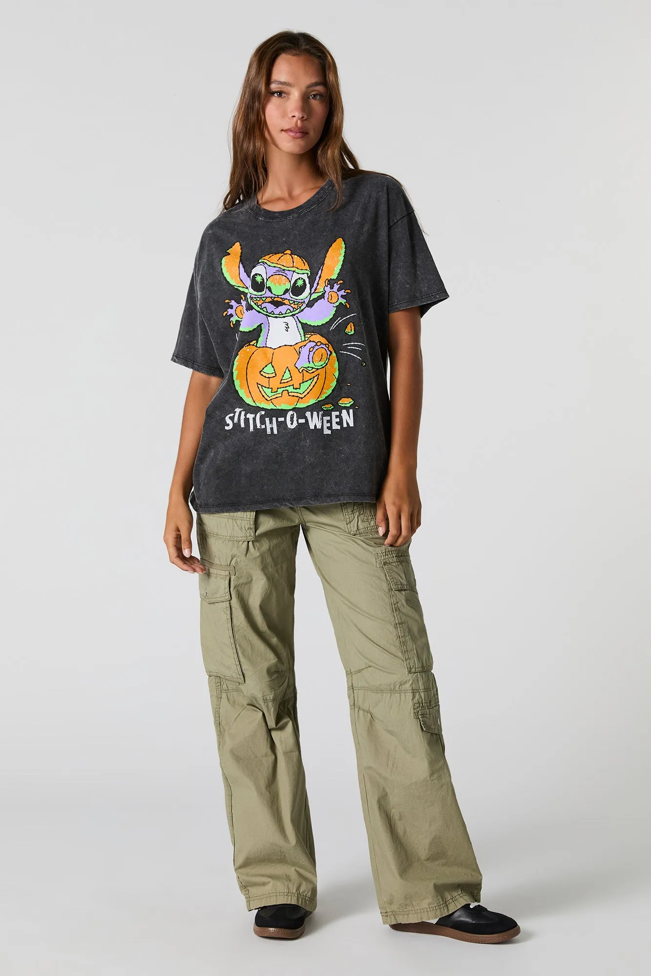 T-shirt de coupe garçonne délavé à imprimé Stich-O-Ween sold by Urban Planet product image thumbnail 2