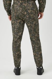 Jogger avec motif cachemire sold by Urban Planet