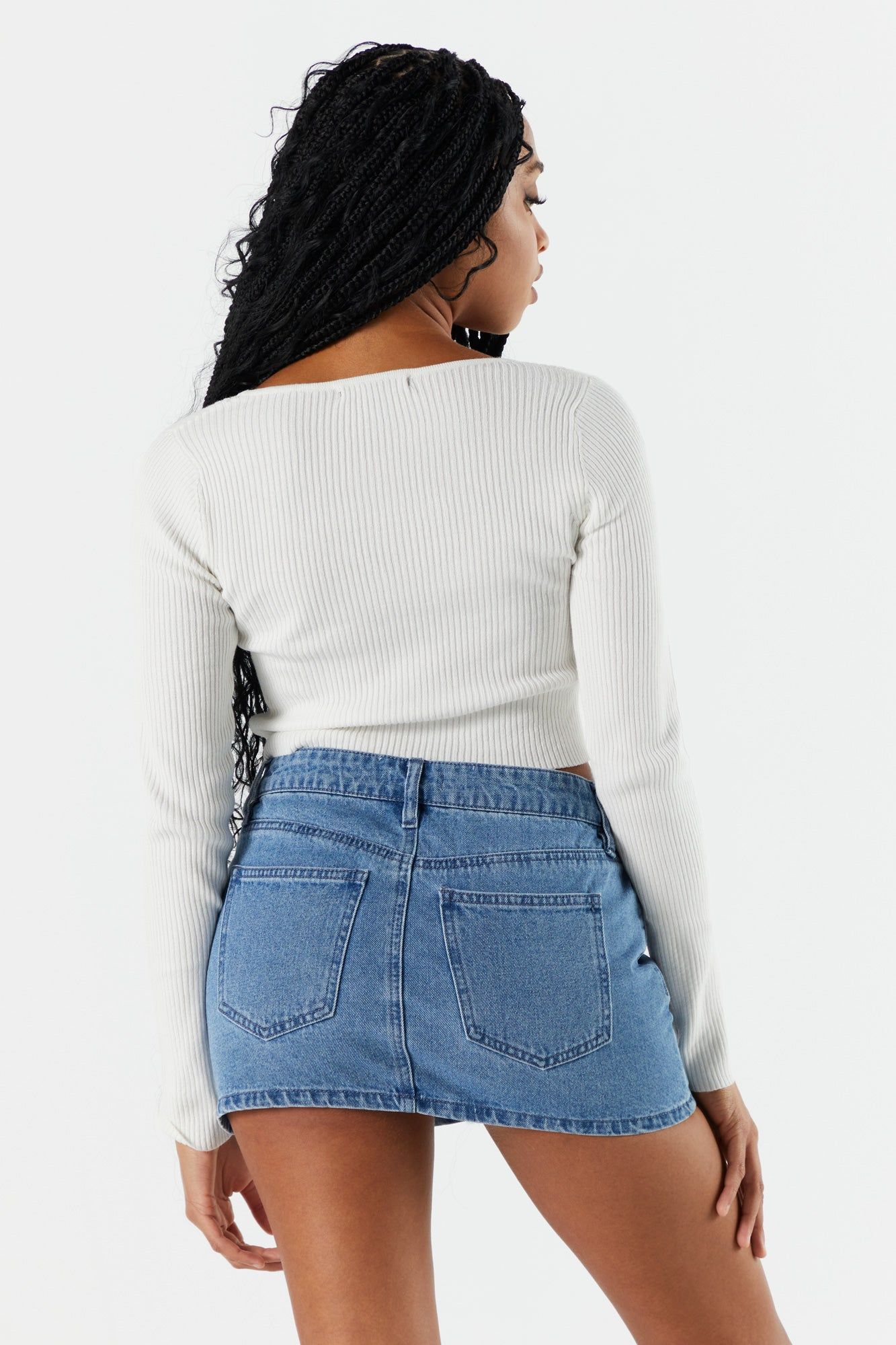 Chandail court à décolleté en coeur sold by Urban Planet product image thumbnail 8