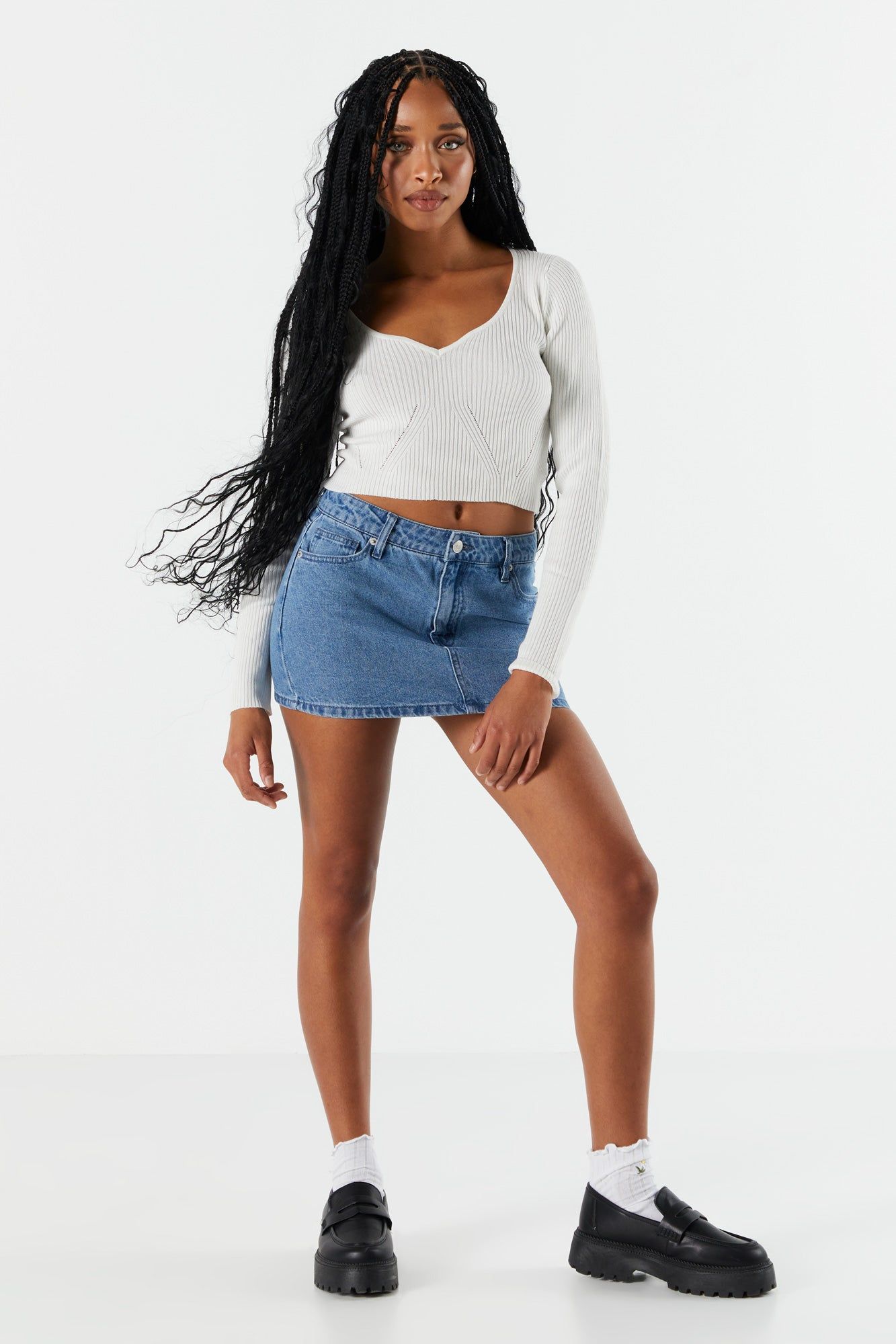 Chandail court à décolleté en coeur sold by Urban Planet product image thumbnail 9