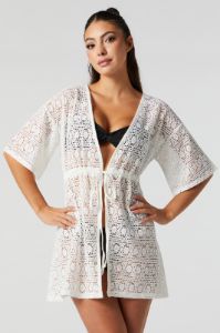 Kimono crocheté sold by Urban Planet