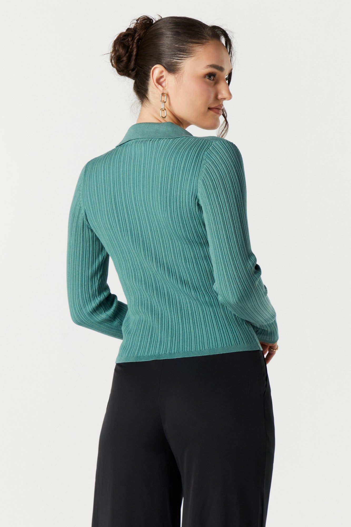 Haut boutonné côtelé avec col sold by Urban Planet product image thumbnail 2