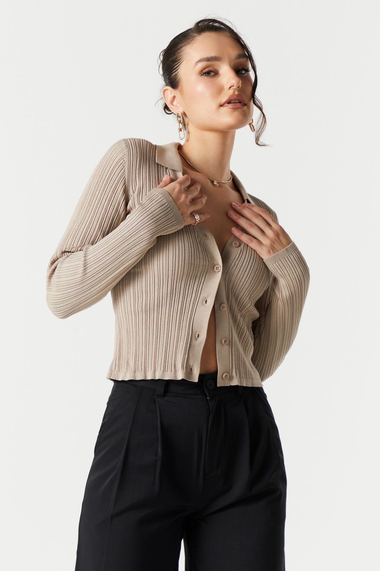 Haut boutonné côtelé avec col sold by Urban Planet product image thumbnail 4