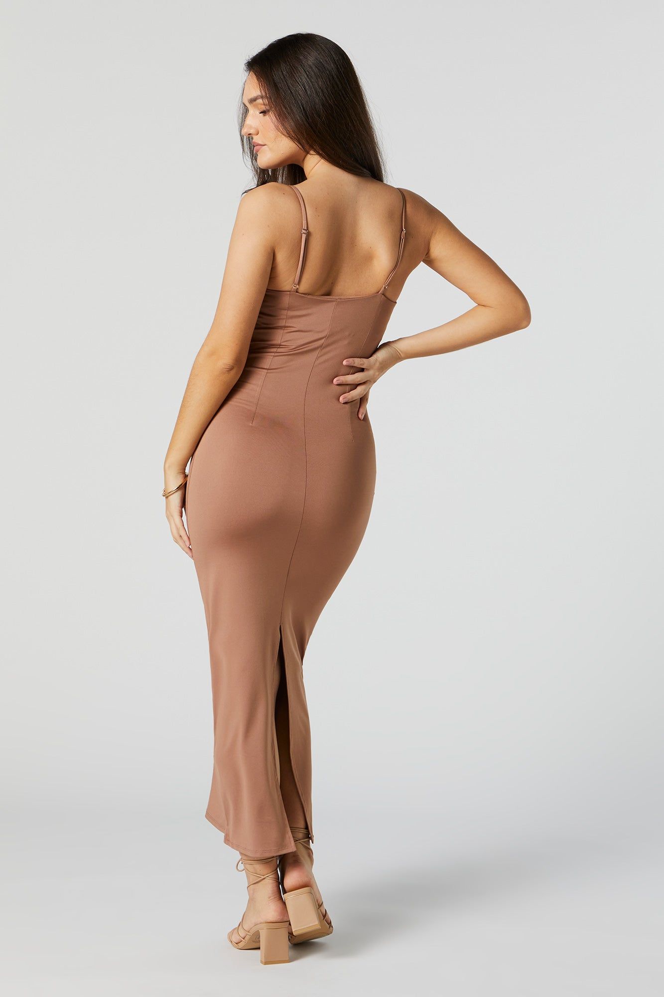 Robe maxi moulante à encolure carrée sold by Urban Planet product image thumbnail 5