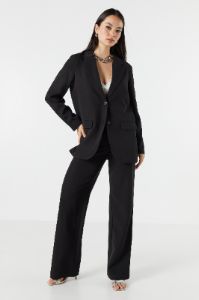 Blazer avec boutonnière double sold by Urban Planet