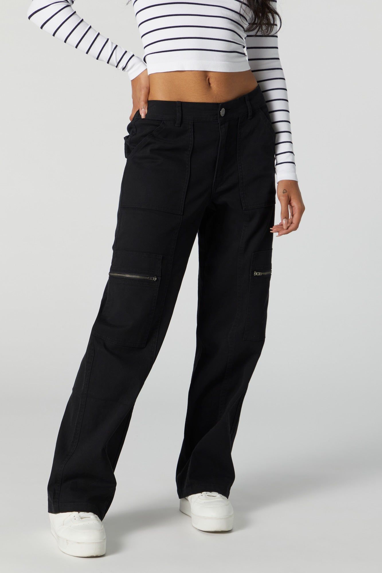 Pantalon à jambe droite avec poches à fermeture à glissière sold by Urban Planet product image thumbnail 2