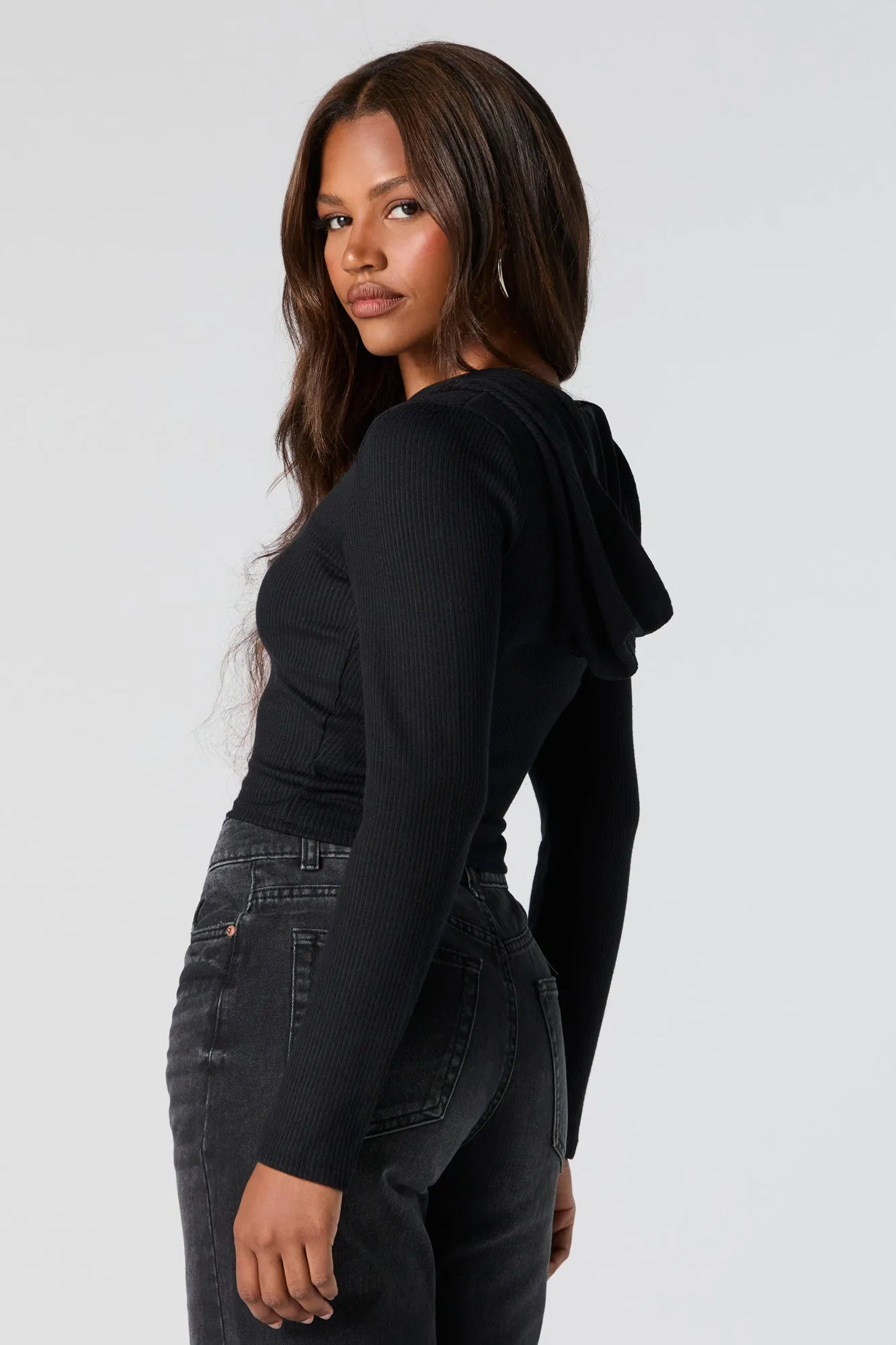 Haut côtelé court à capuchon avec fermeture à glissière sold by Urban Planet product image thumbnail 5