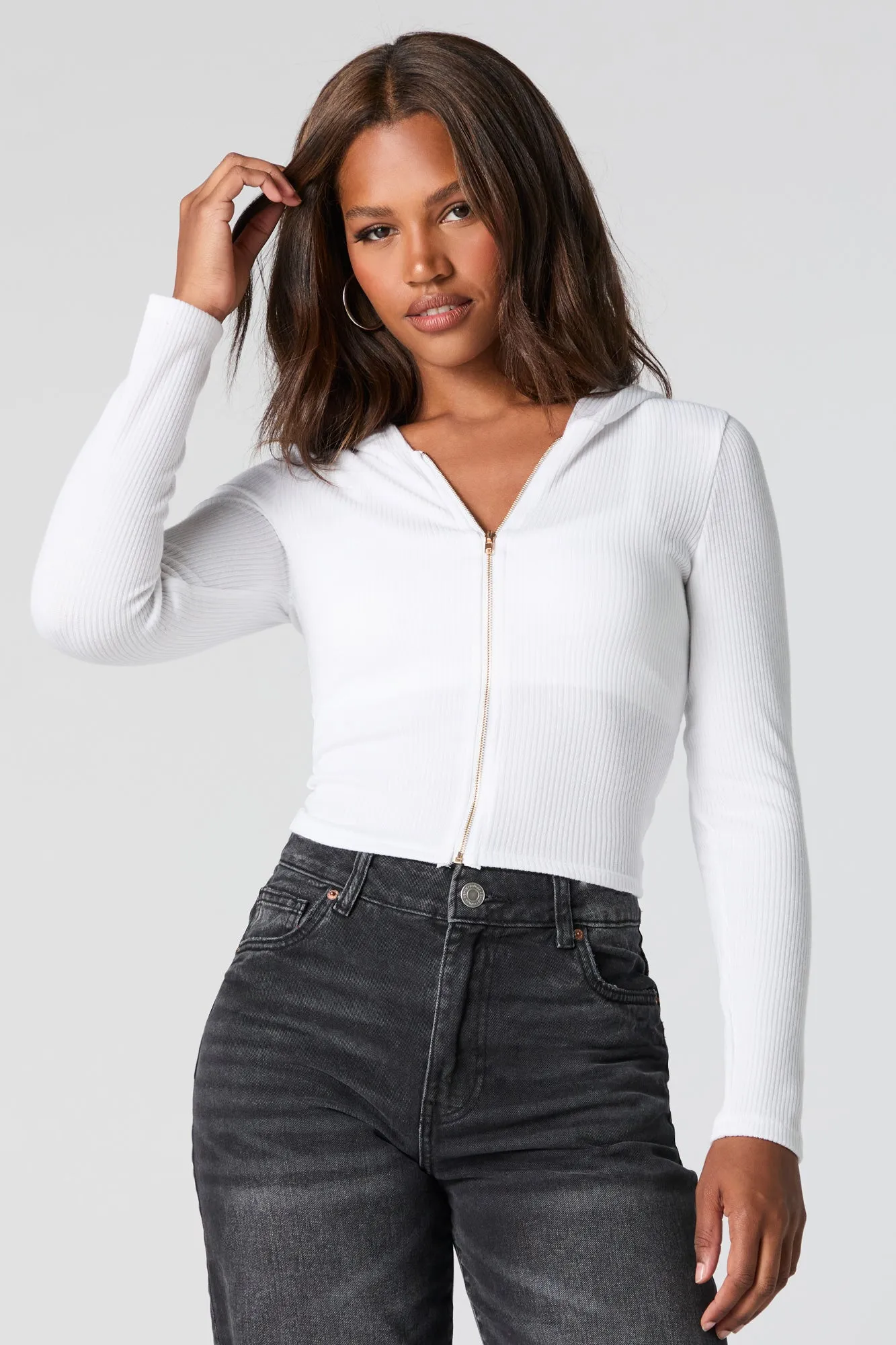 Haut côtelé court à capuchon avec fermeture à glissière sold by Urban Planet