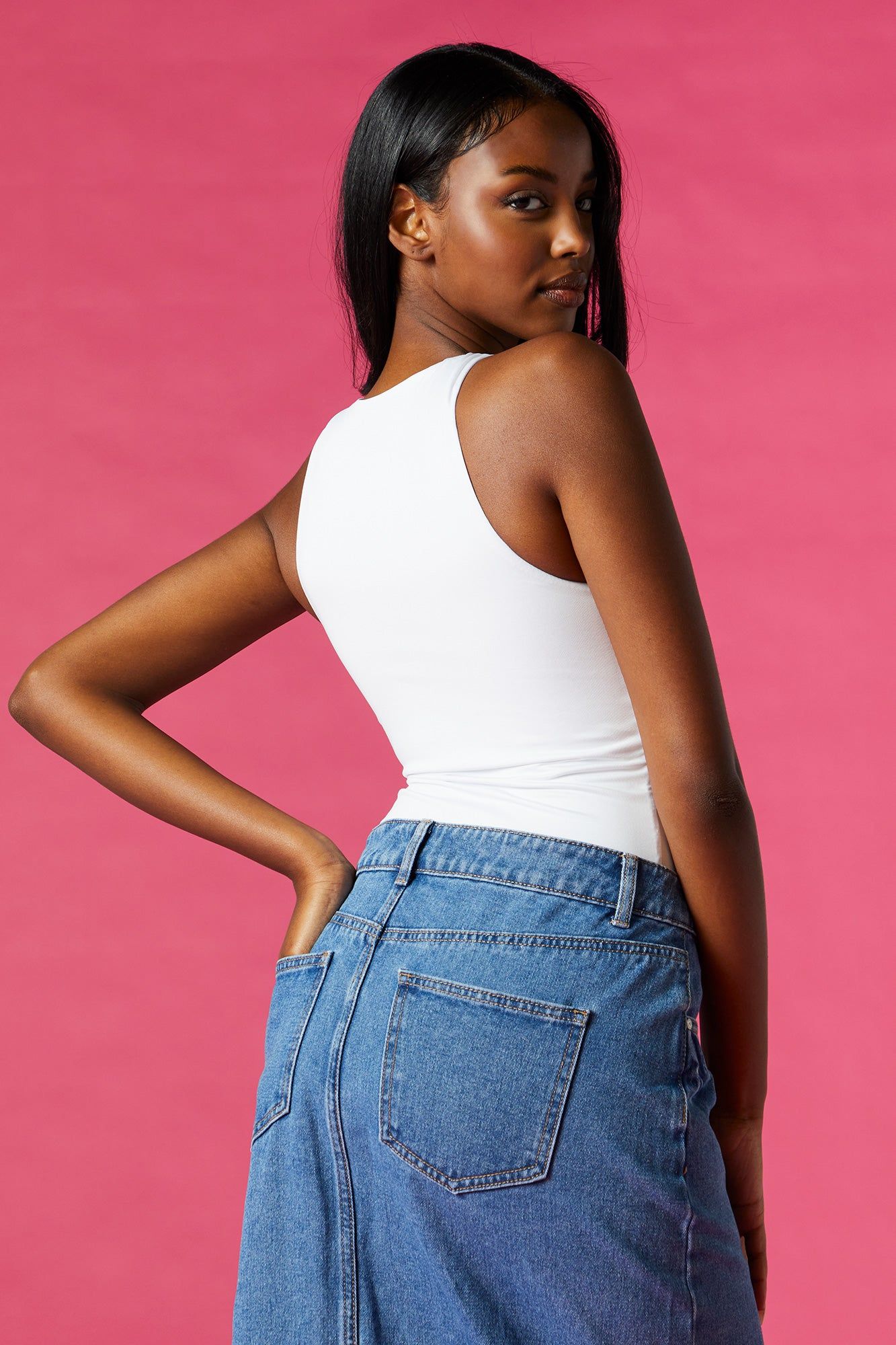 Maillot profilé à imprimé Barbie™ avec pierres du Rhin sold by Urban Planet product image thumbnail 2