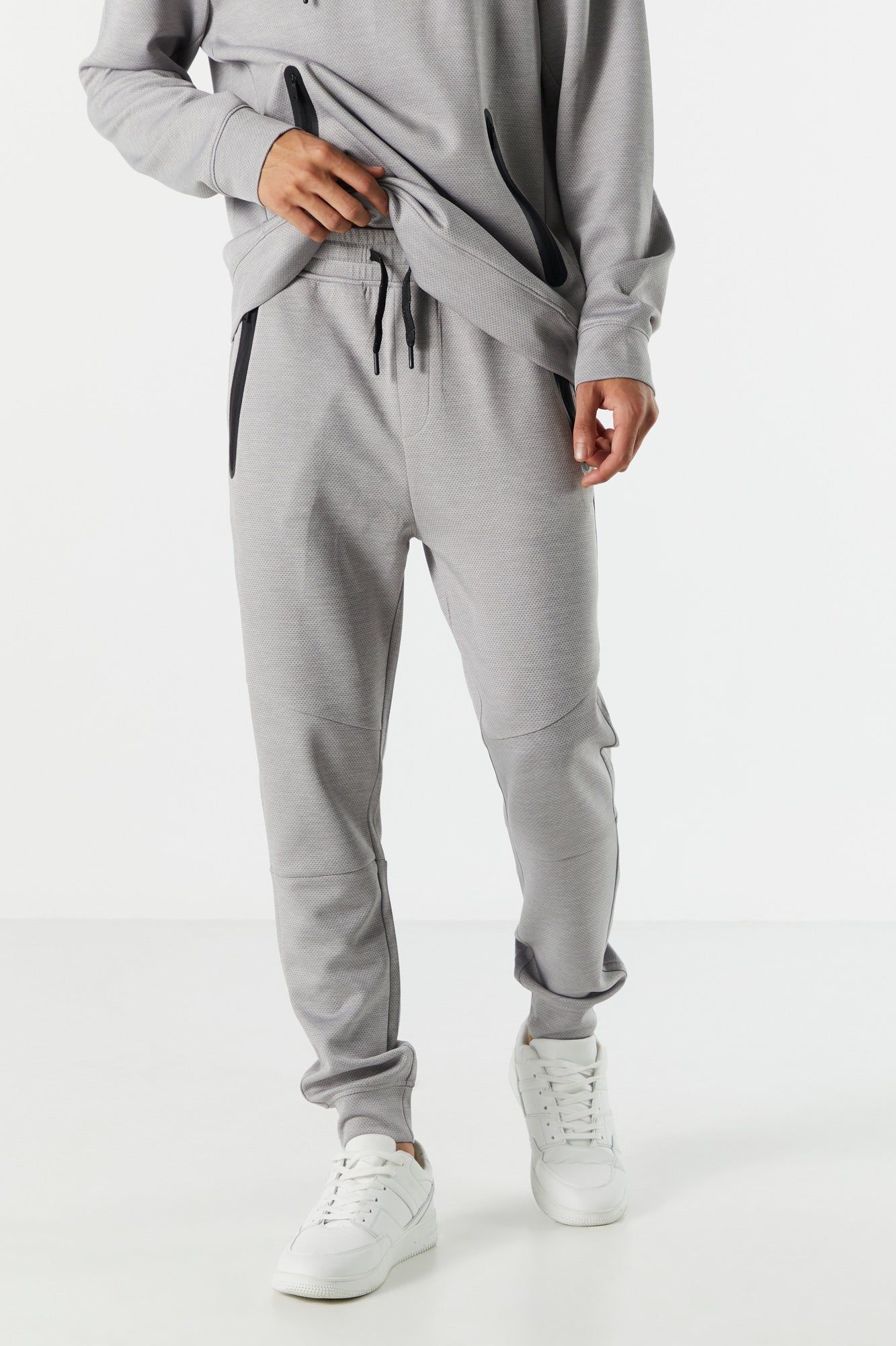 Pantalon de jogging en molleton avec filet et poches à fermeture à glissière sold by Urban Planet product image thumbnail 5