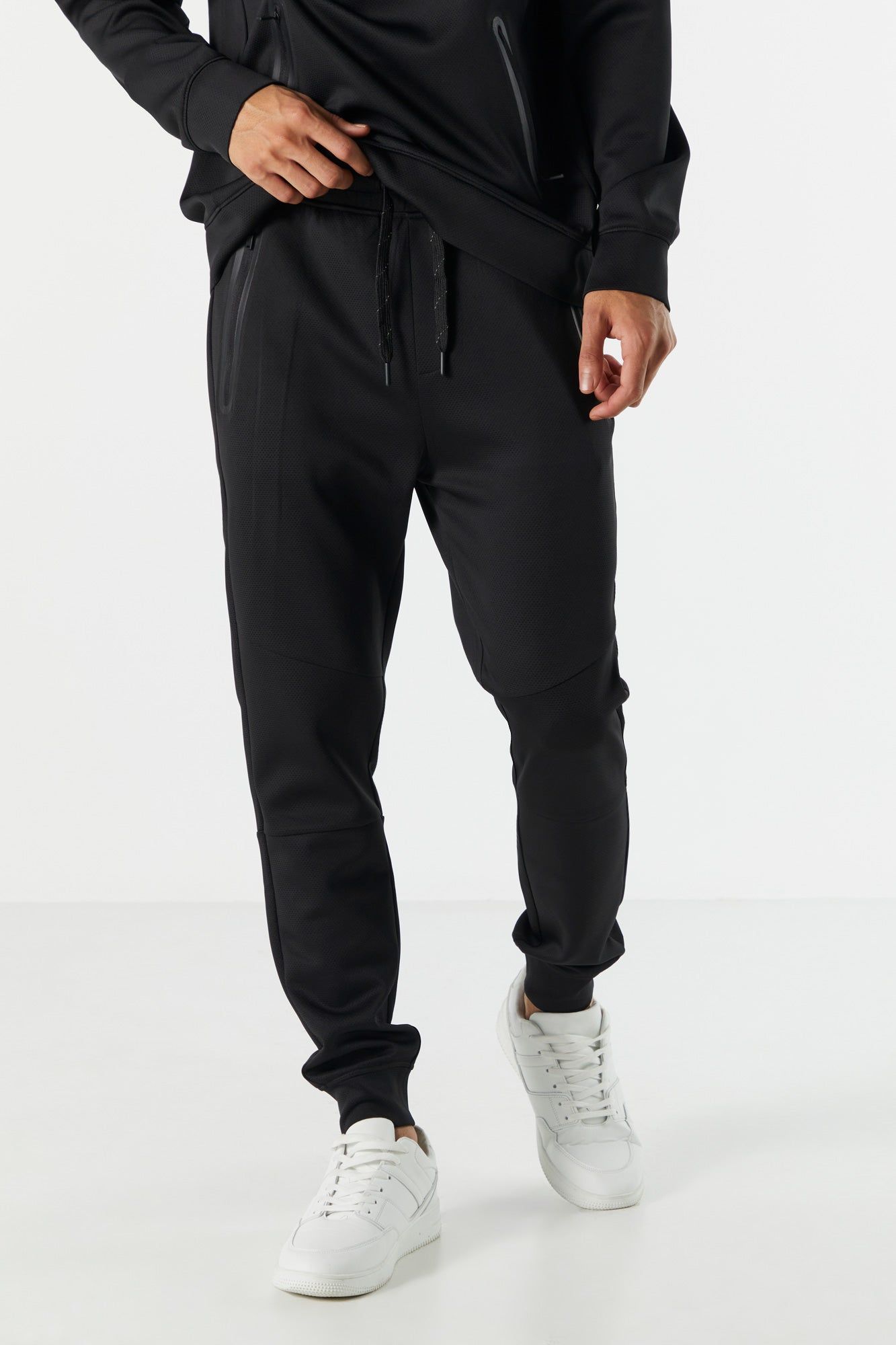 Pantalon de jogging en molleton avec filet et poches à fermeture à glissière sold by Urban Planet product image thumbnail 2