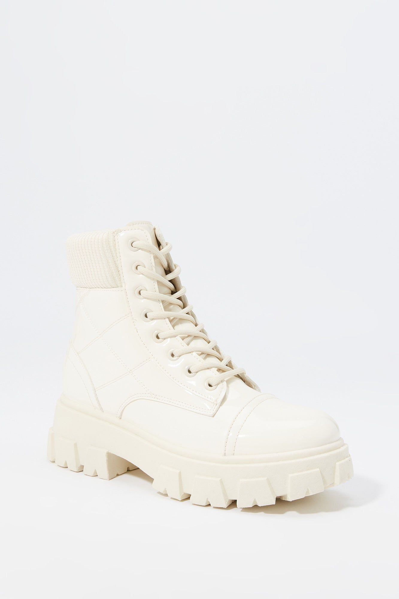 Bottes matelassée lacée sold by Urban Planet product image thumbnail 2