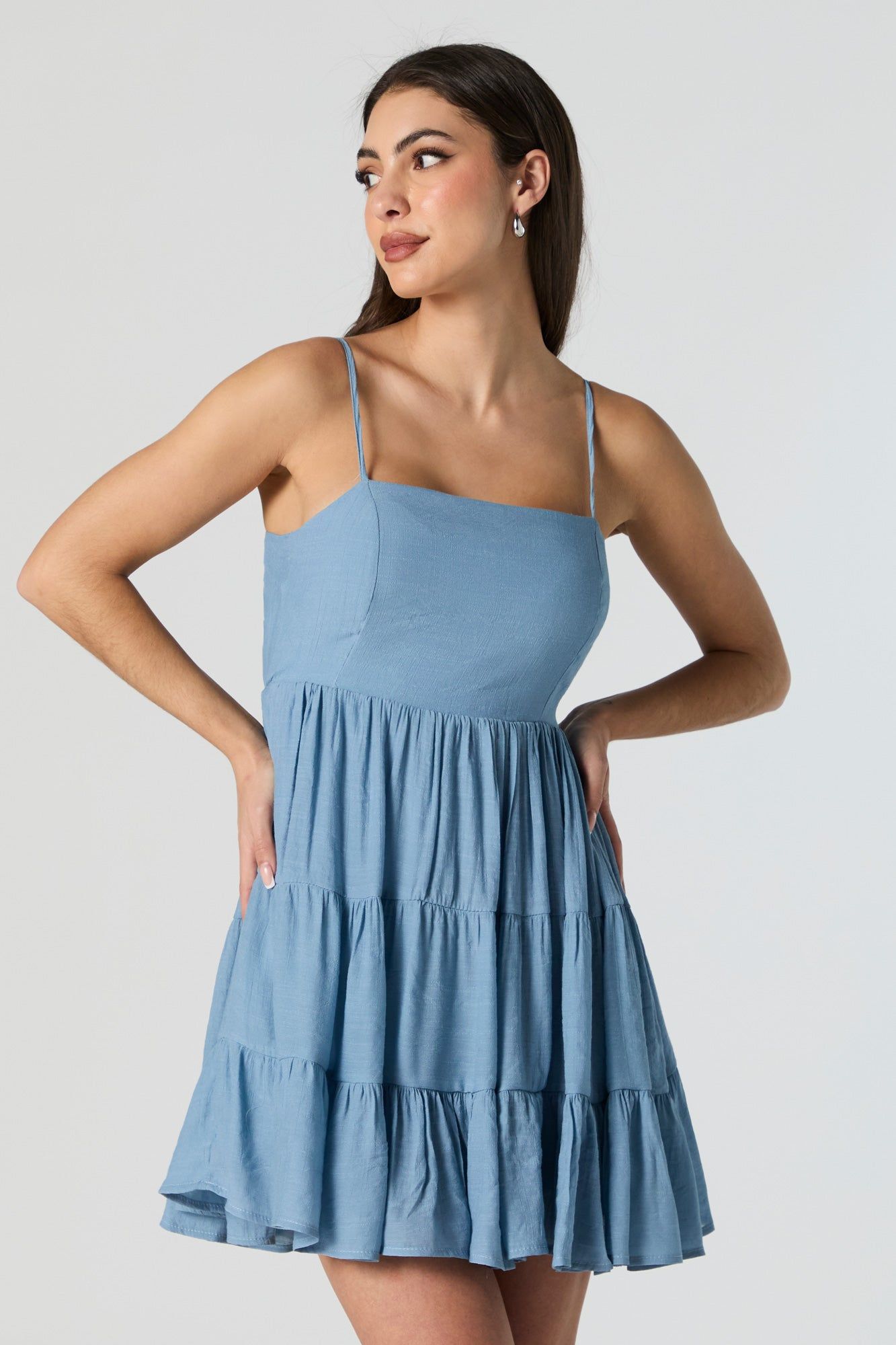 Minirobe volantée à dos ouvert sold by Urban Planet product image thumbnail 5