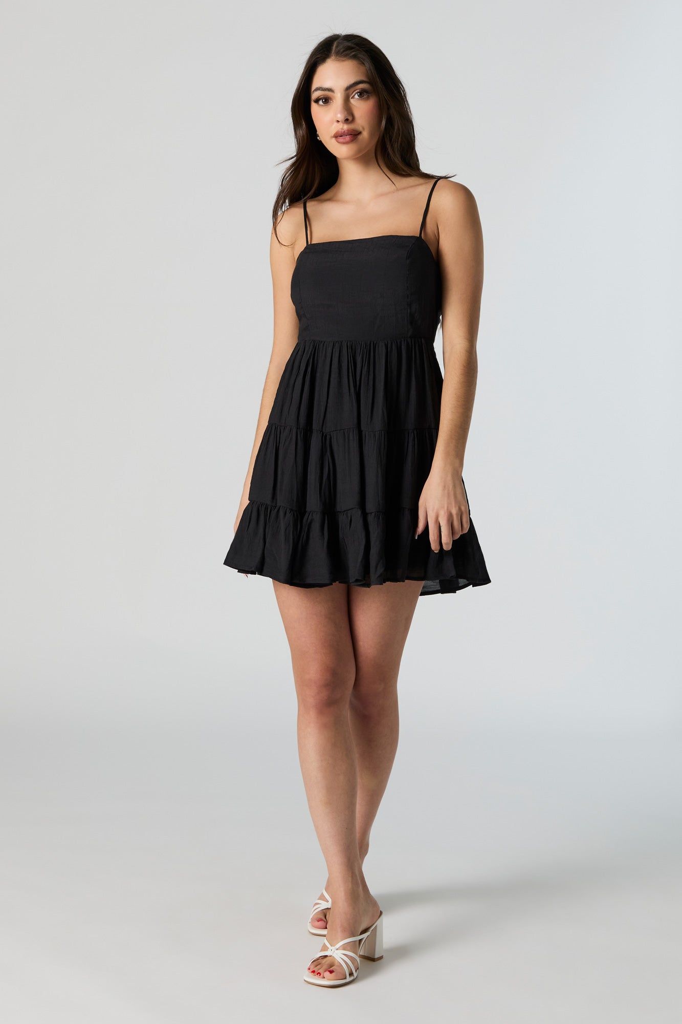 Minirobe volantée à dos ouvert sold by Urban Planet product image thumbnail 4