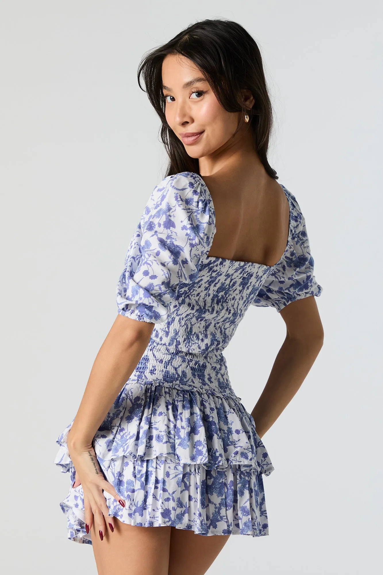 Minijupe volantée smockée fleurie bleue sold by Urban Planet product image thumbnail 2