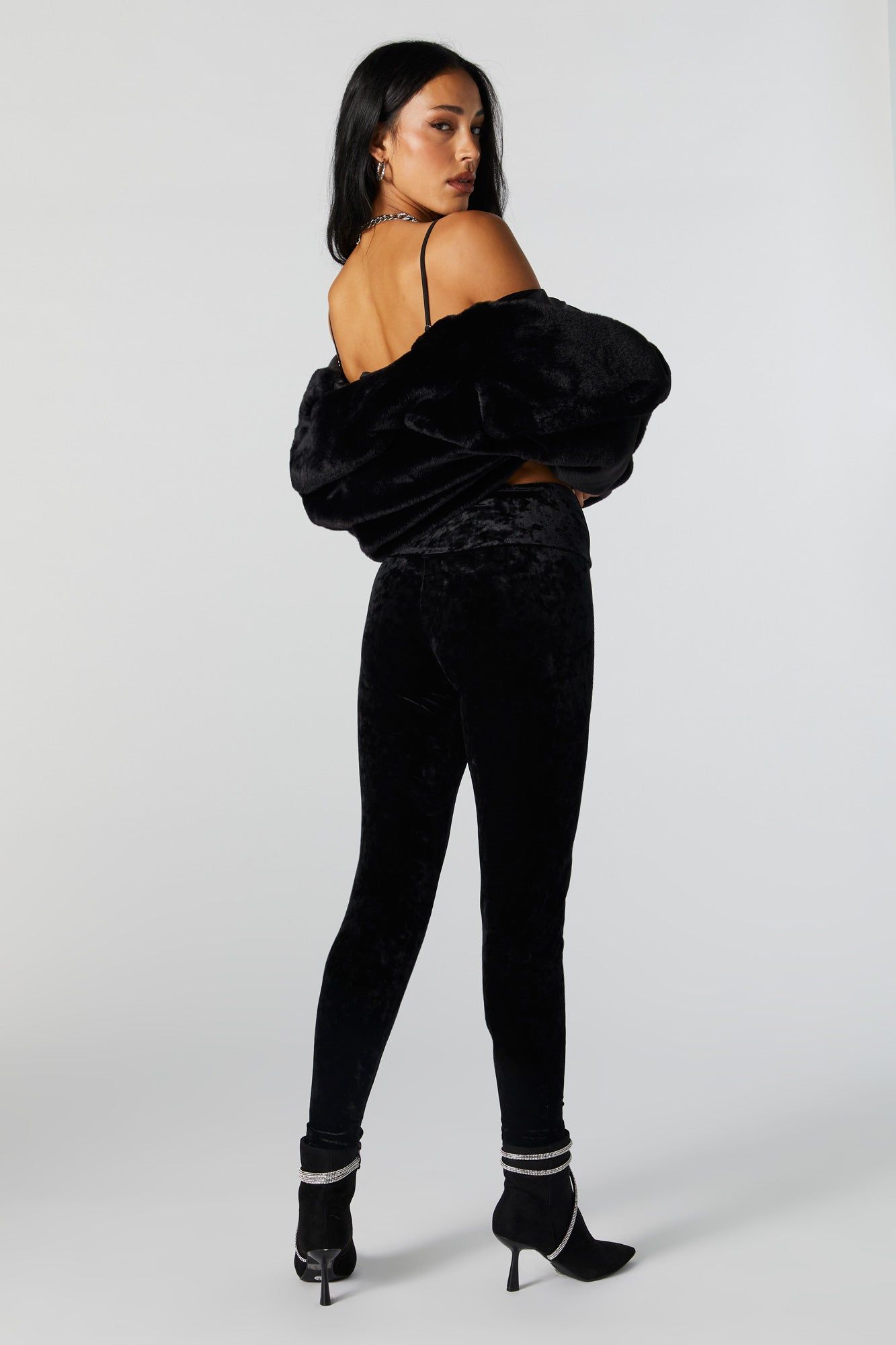 Legging à taille haute en velours sold by Urban Planet product image thumbnail 3