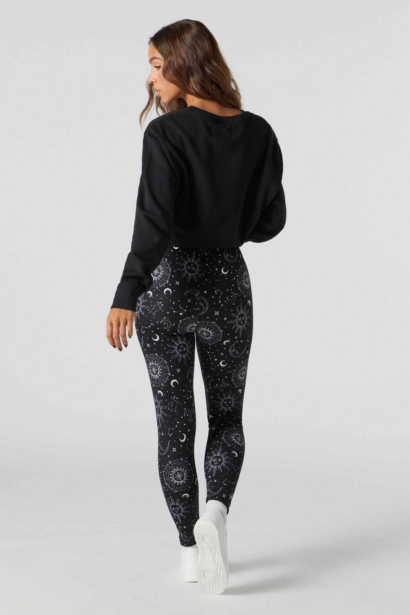 Legging doublé de similifourrure à motif céleste sold by Urban Planet product image thumbnail 3