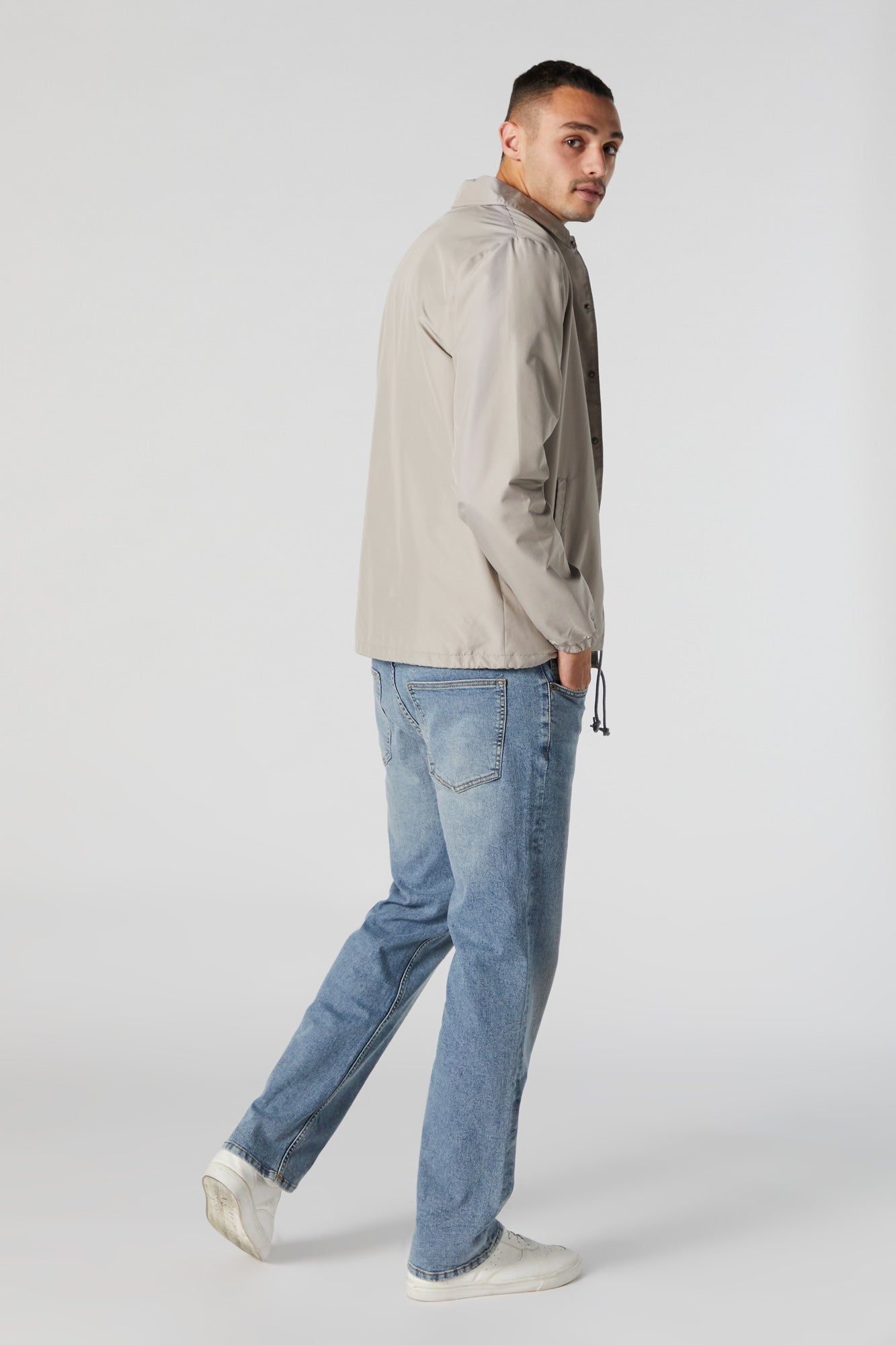 Jean délavé pâle sold by Urban Planet product image thumbnail 3