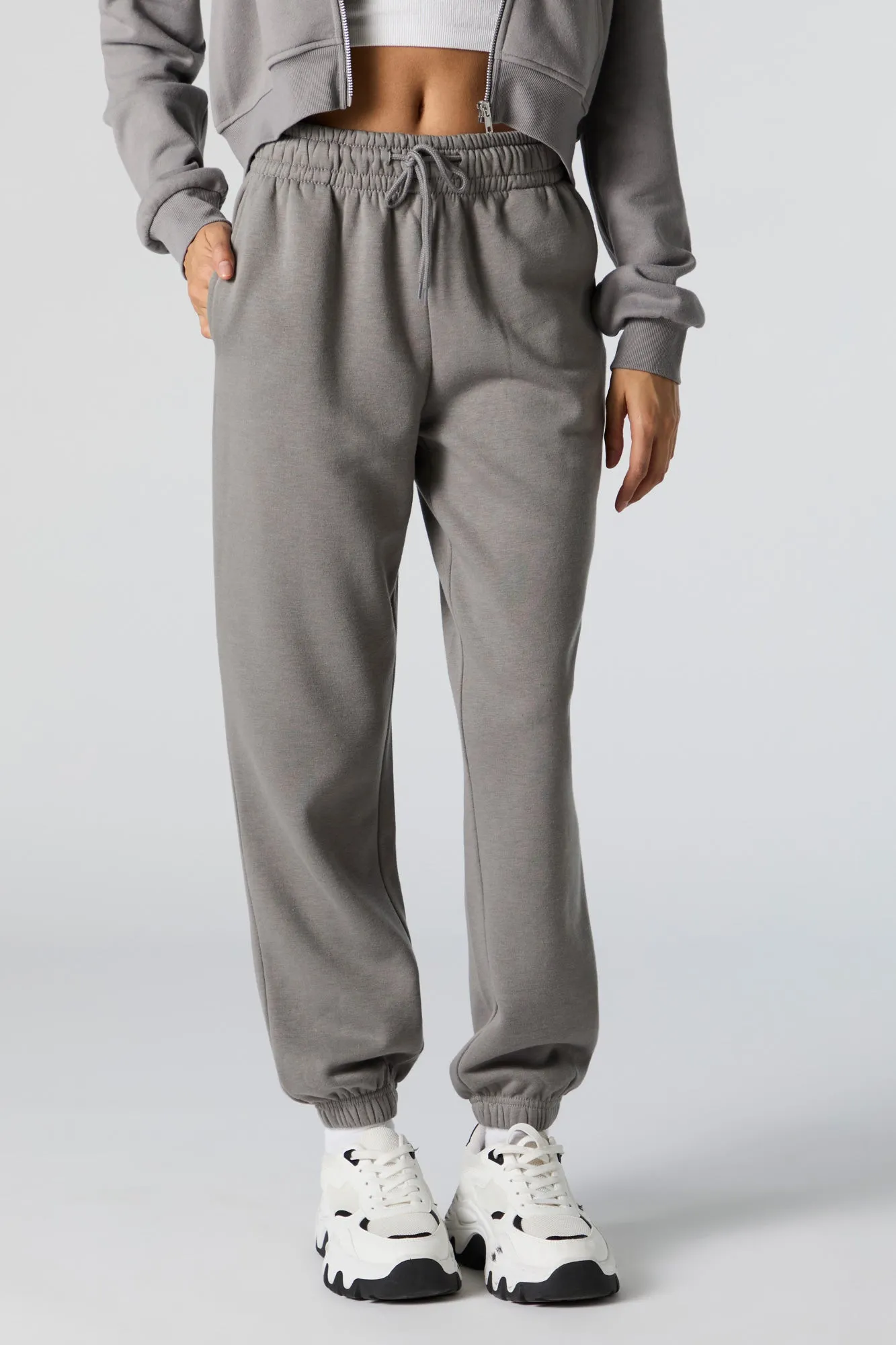Jogger à taille haute en molleton sold by Urban Planet product image thumbnail 2