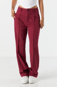 Pantalon de jogging en denim d'aspect usé délavé noir sold by Urban Planet
