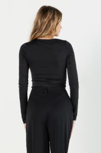 Maillot profilé à manches longues avec encolure en V sold by Urban Planet
