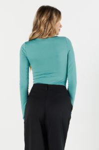 Maillot profilé à manches longues avec encolure en V sold by Urban Planet