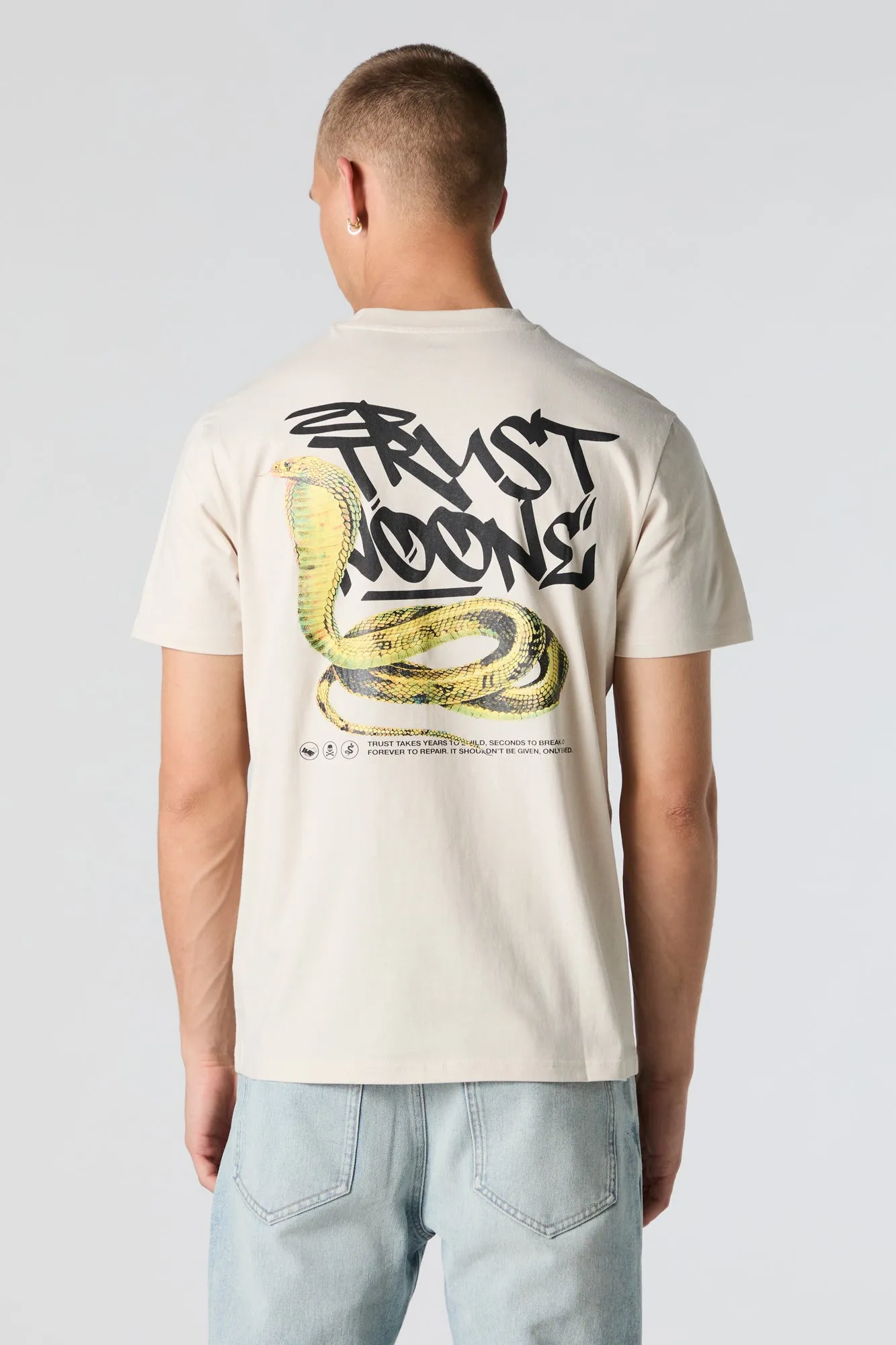 Trust No One Graphic T-Shirt sold by Urban Planet