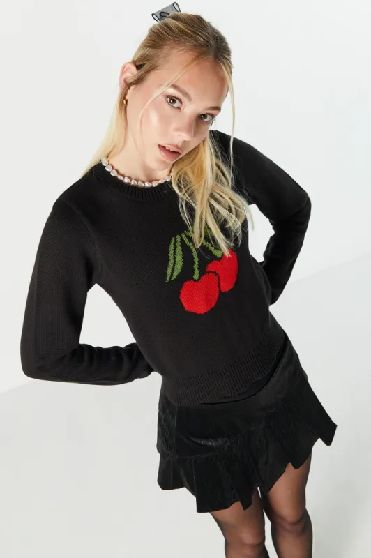 Chandail en tricot de jersey jacquard cherise sold by Urban Planet