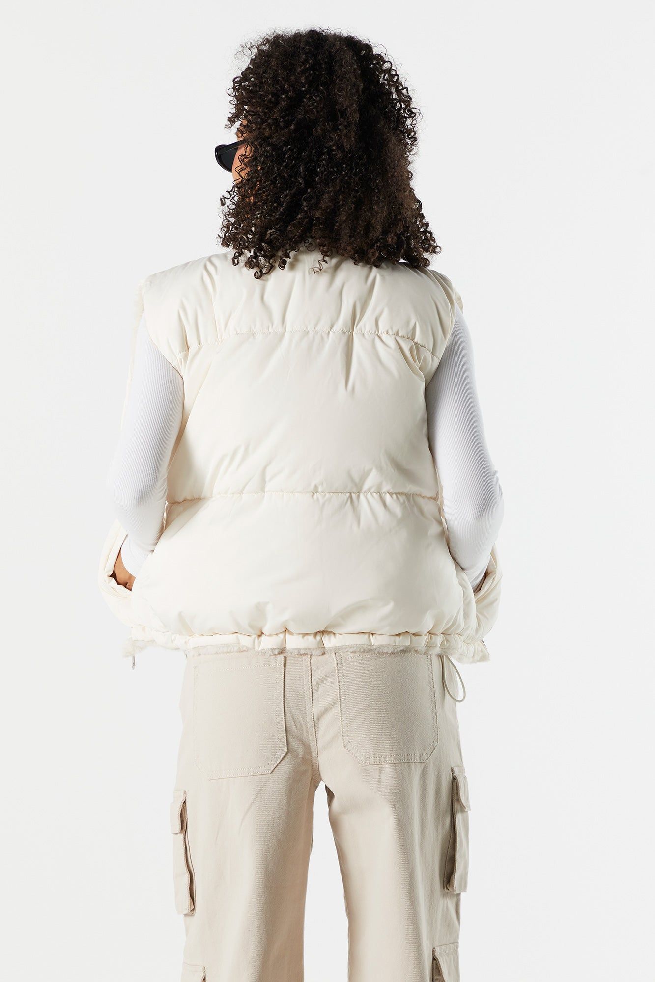 Veste pelucheuse bouffante réversible sold by Urban Planet product image thumbnail 2