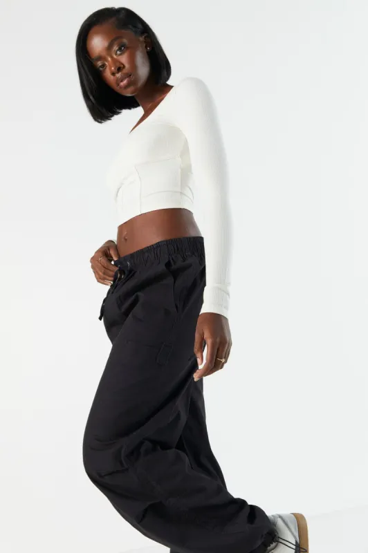 Pantalon cargo en toile de parachute sold by Urban Planet