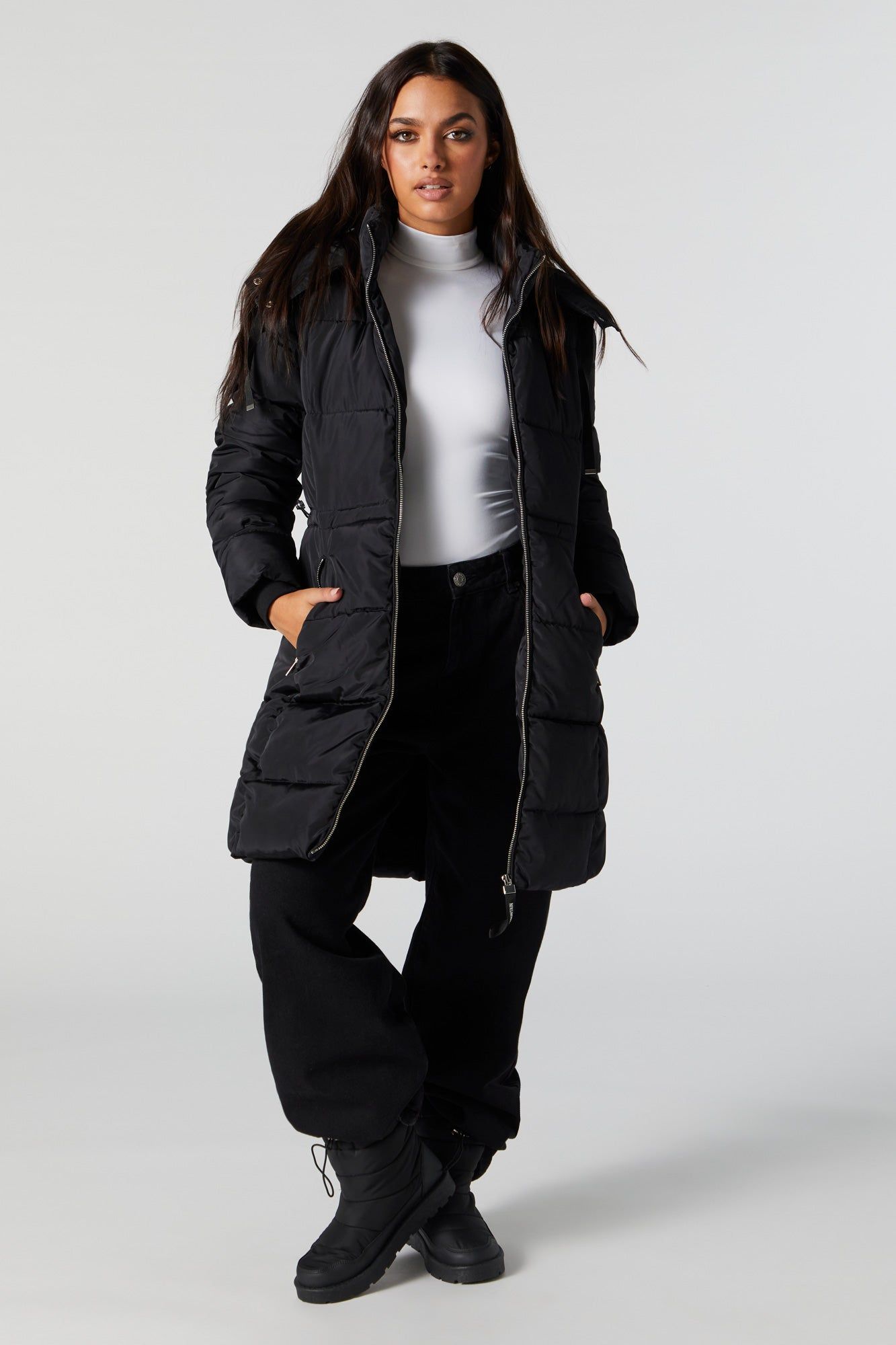 Blouson bouffant long à capuchon sold by Urban Planet