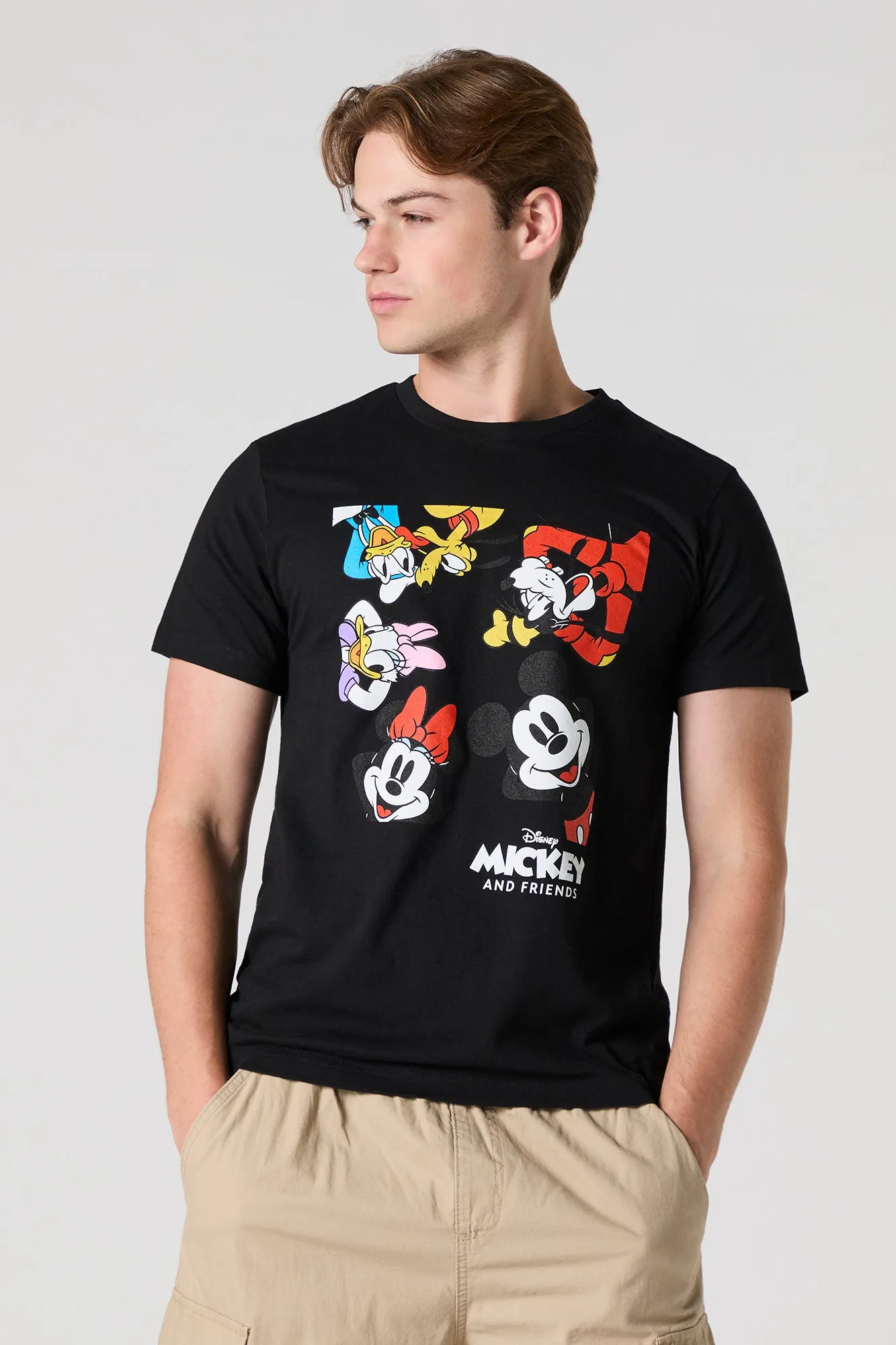 T-shirt à imprimé Mickey and Friends sold by Urban Planet