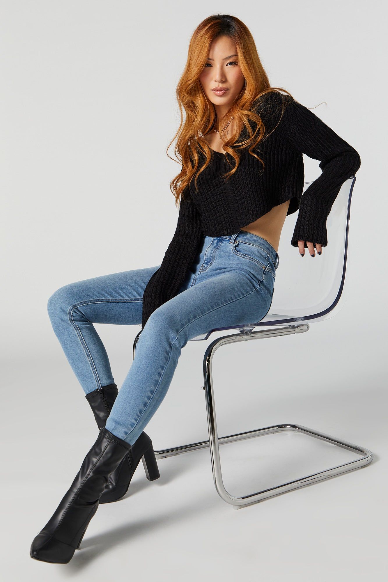 Jean Rio mi-taille délavé moyen sold by Urban Planet