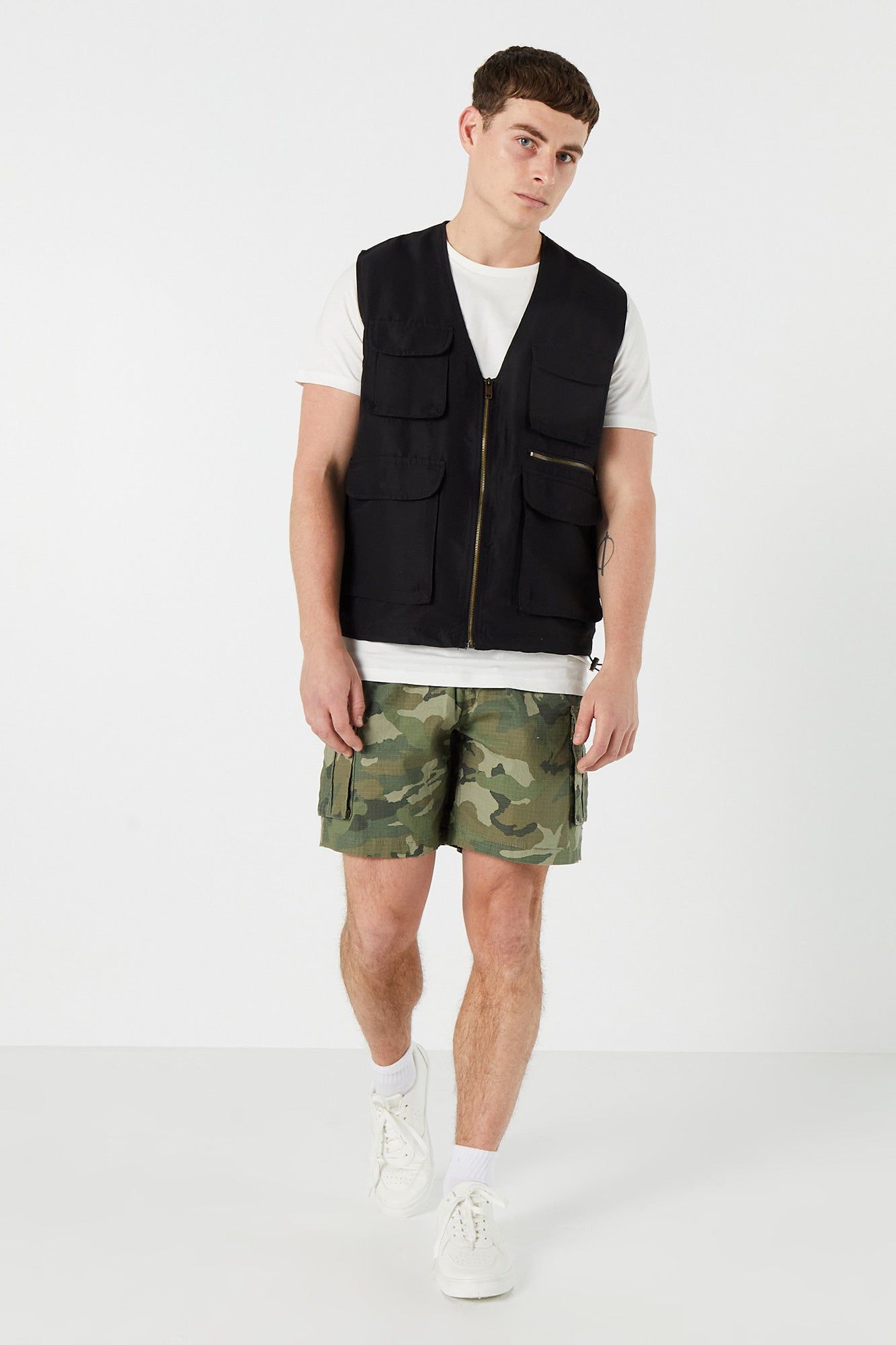 Cargo Vest sold by Urban Planet product image thumbnail 3